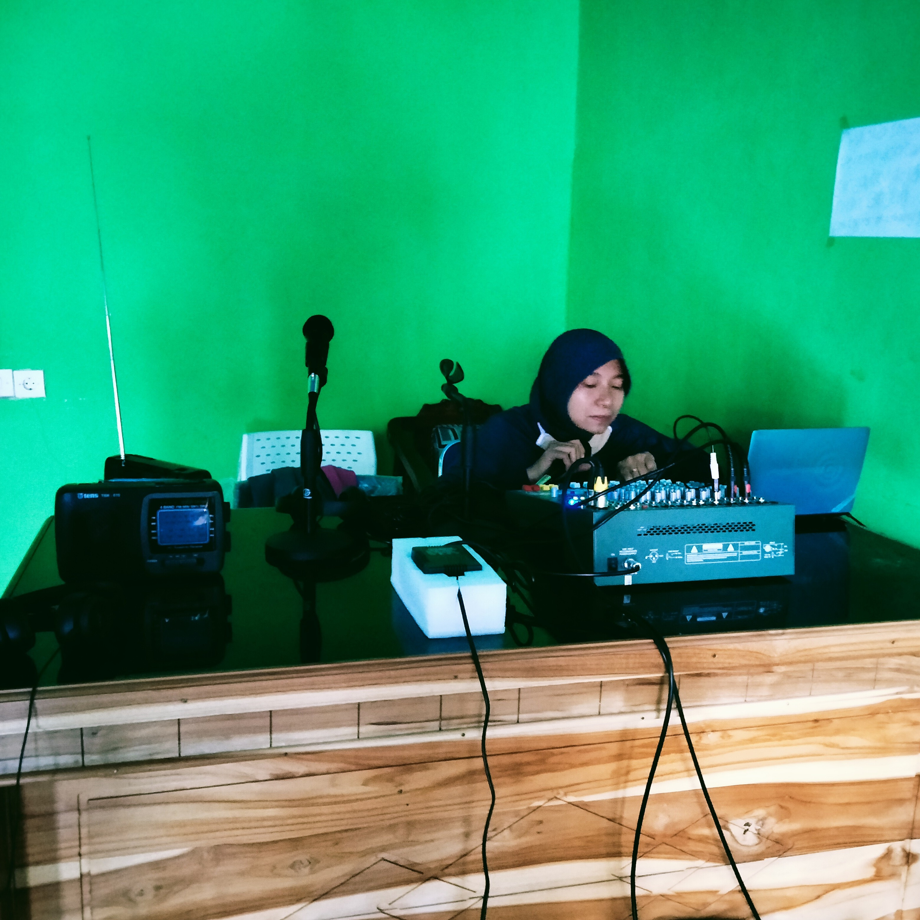 Radio Sekolah Perempuan Darurat Siaga Covid19 Nina Bayan