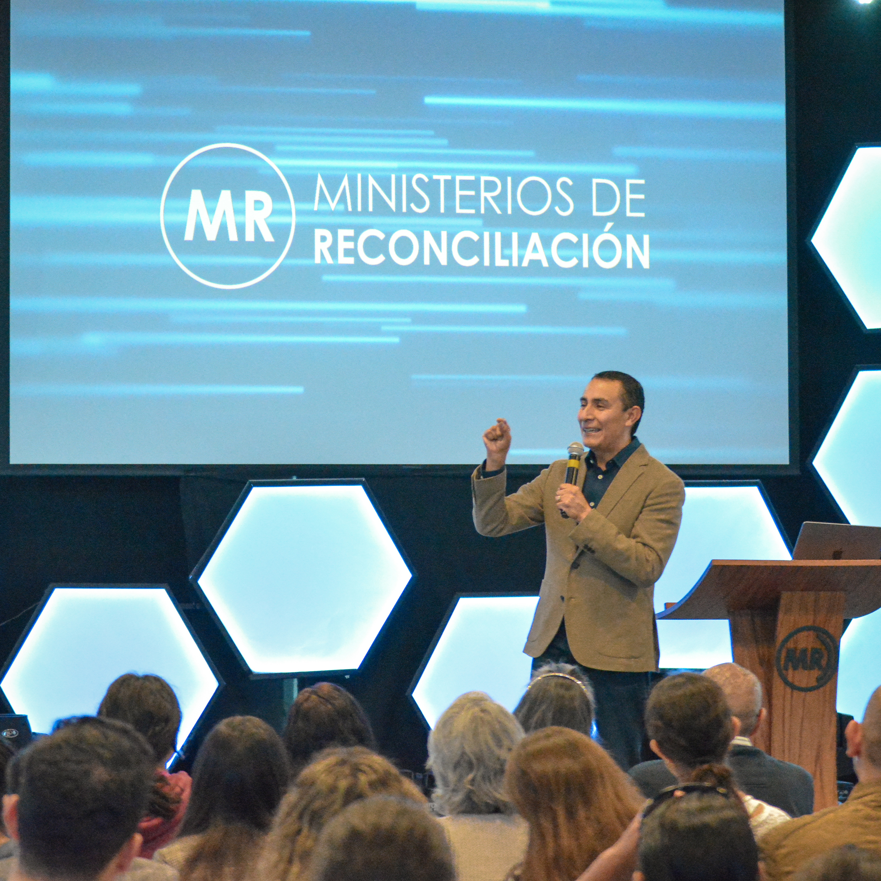 Portada de Ministerios de Reconciliación