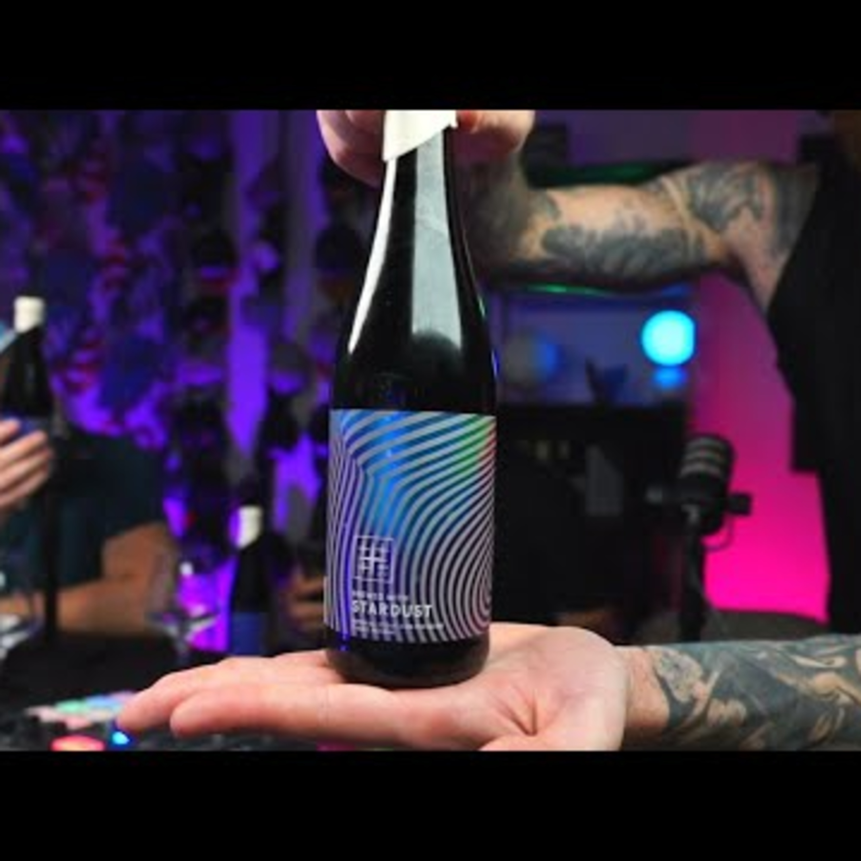 Detrás de la barra MX
