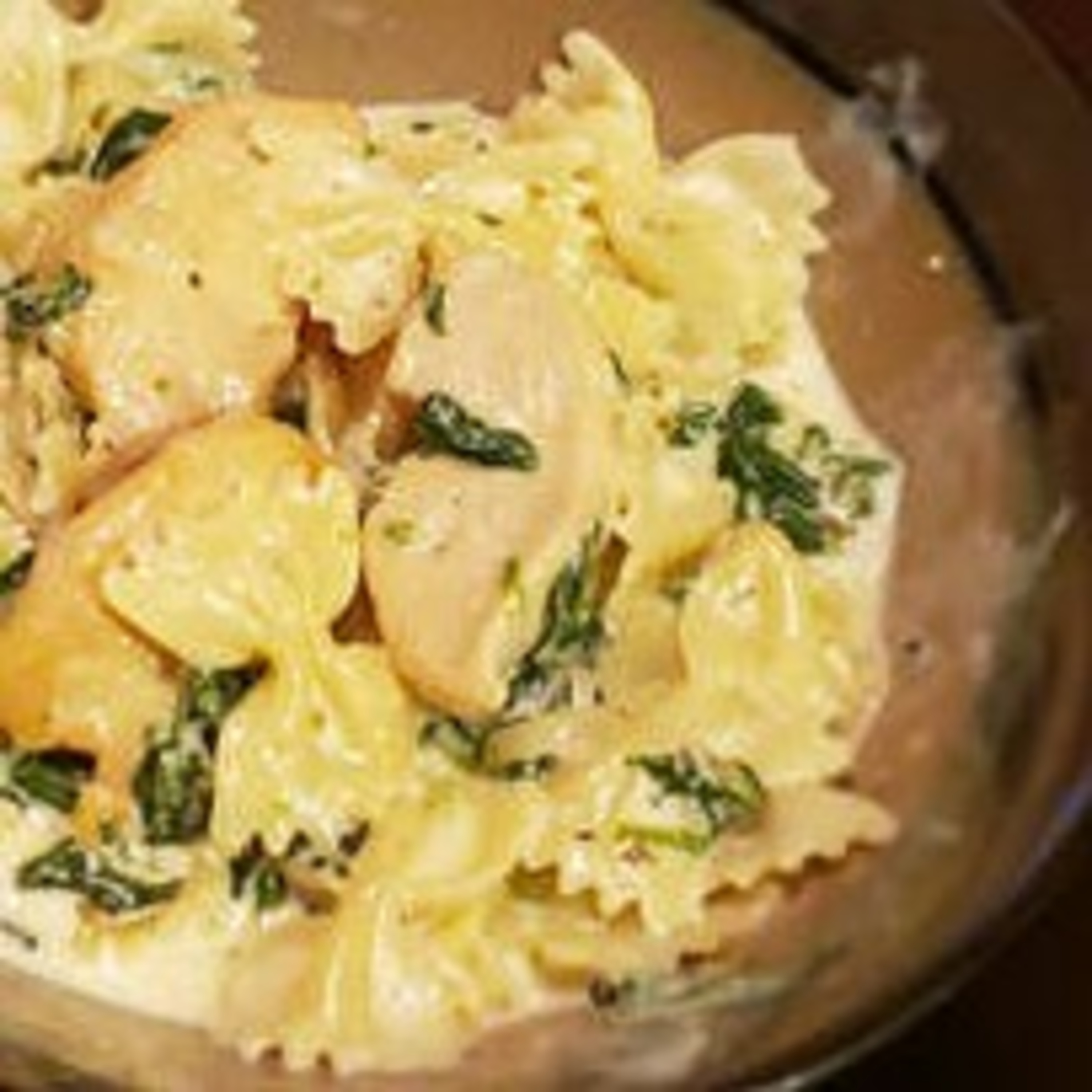 Creamy Chicken and spinach pasta 