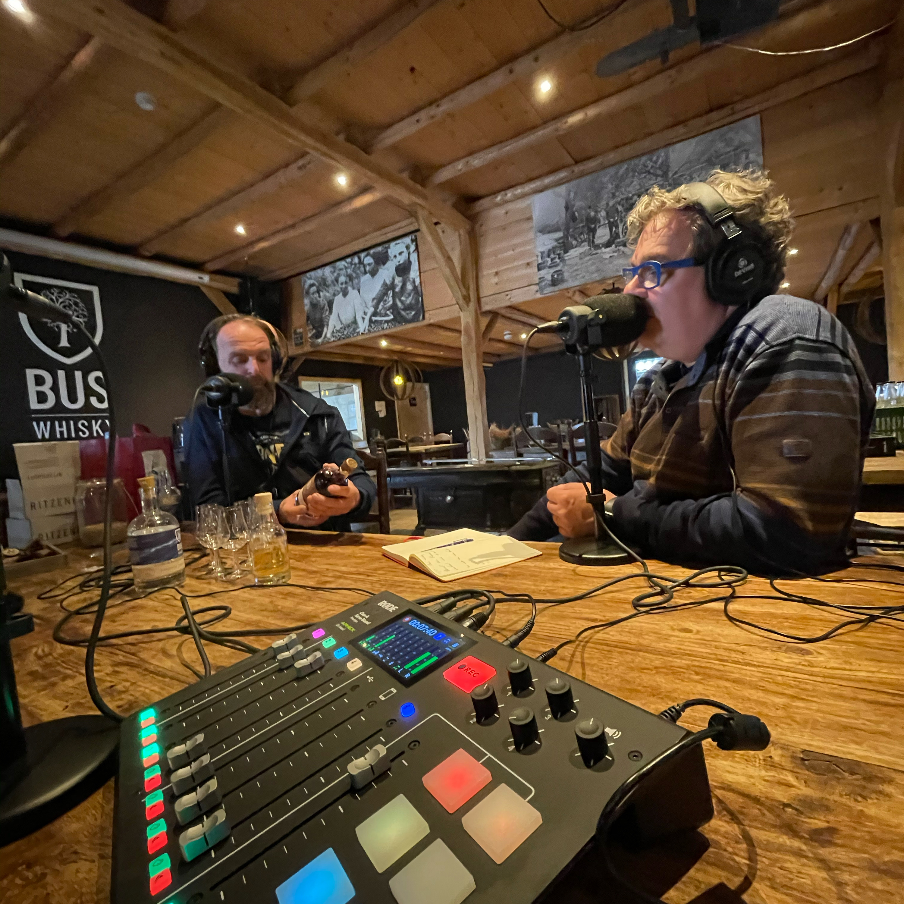 Drop Or Dram de whisky podcast afl 10 : Pareltjes, Bus whisky episode artwork
