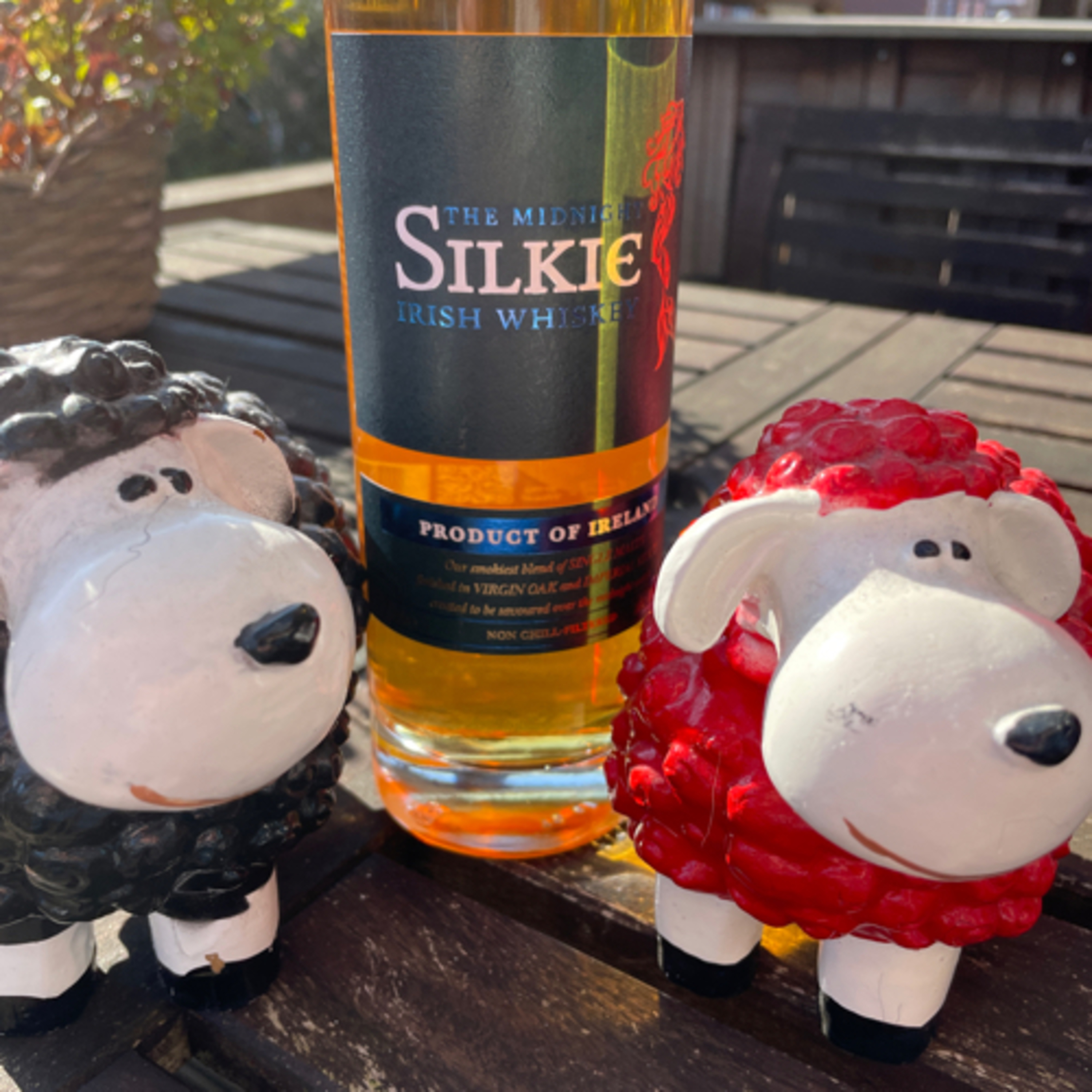 Drop or Dram de whisk(e)y podcast.S2 afl.2: Waar rook is is vuur.. Irish whiskey! episode artwork
