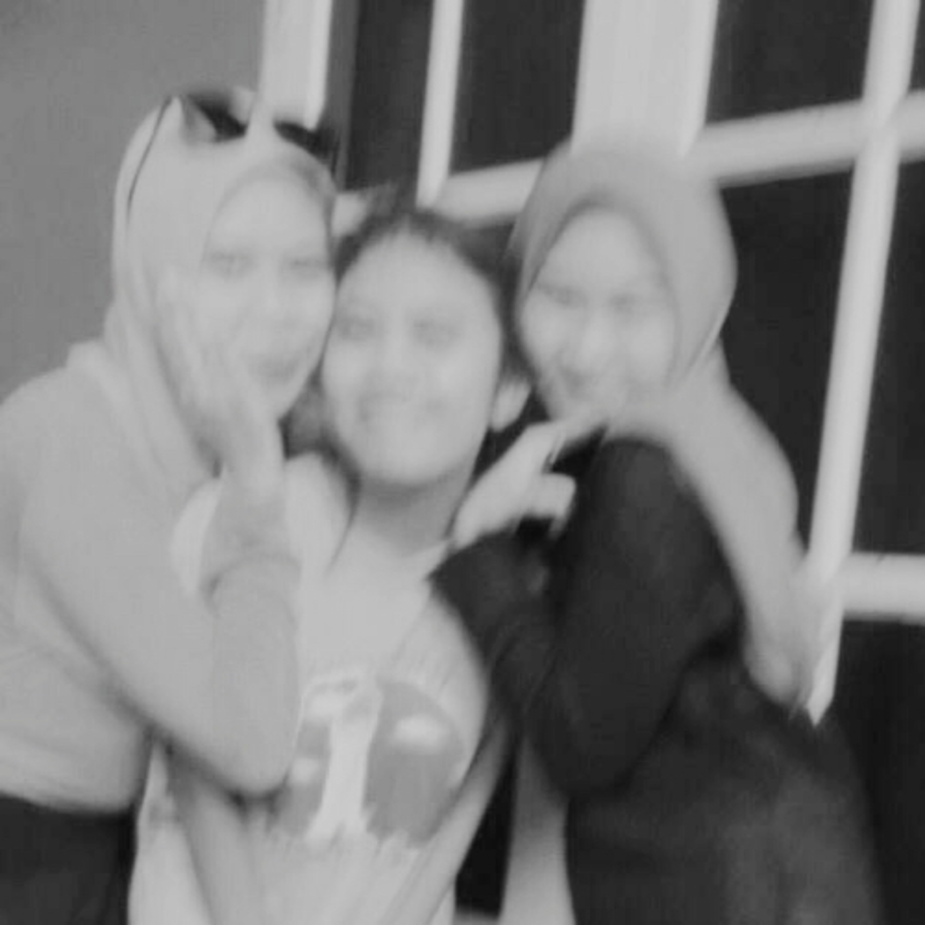 Titik Dua