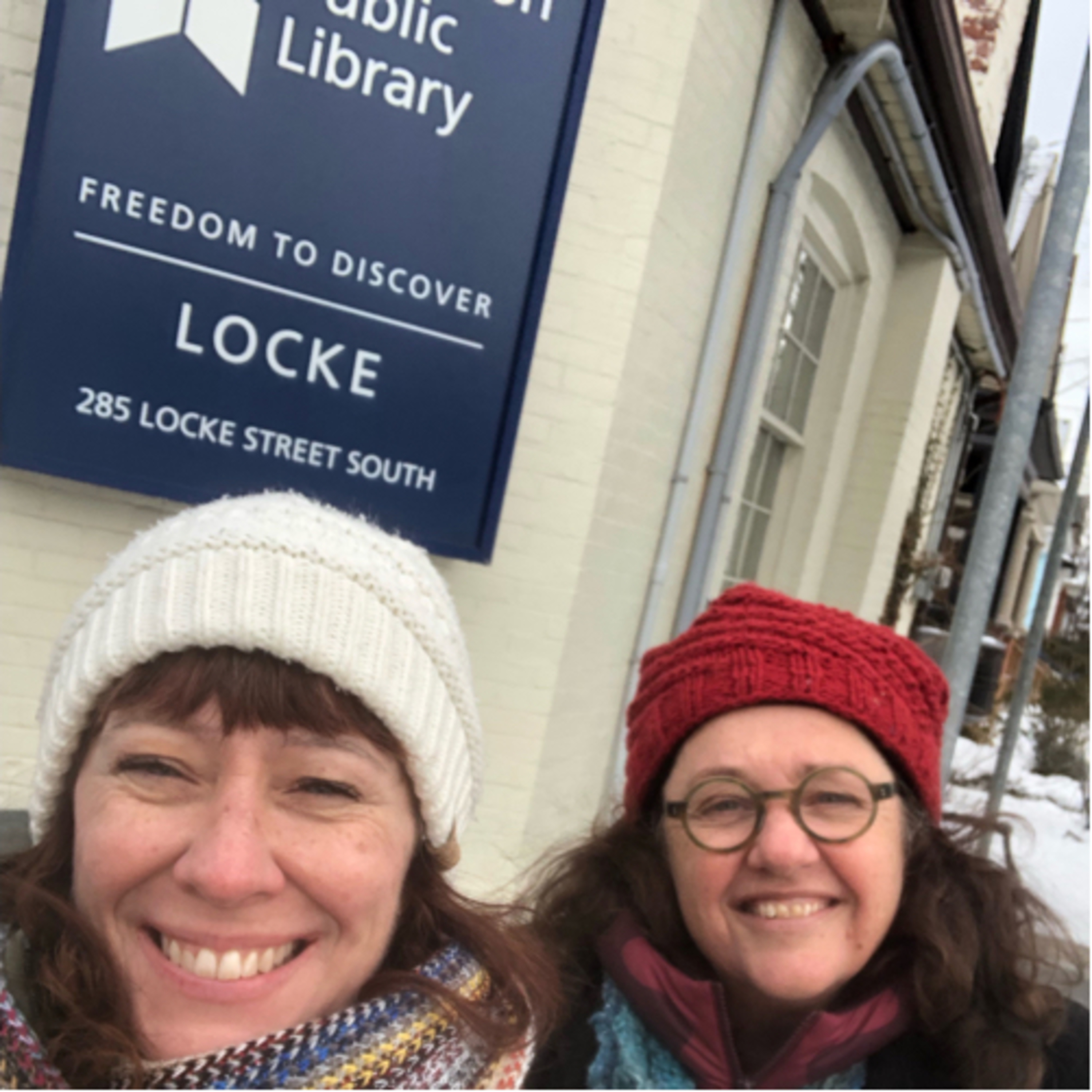 S3 - #1 Art To Go hangs out at the Locke Street Library