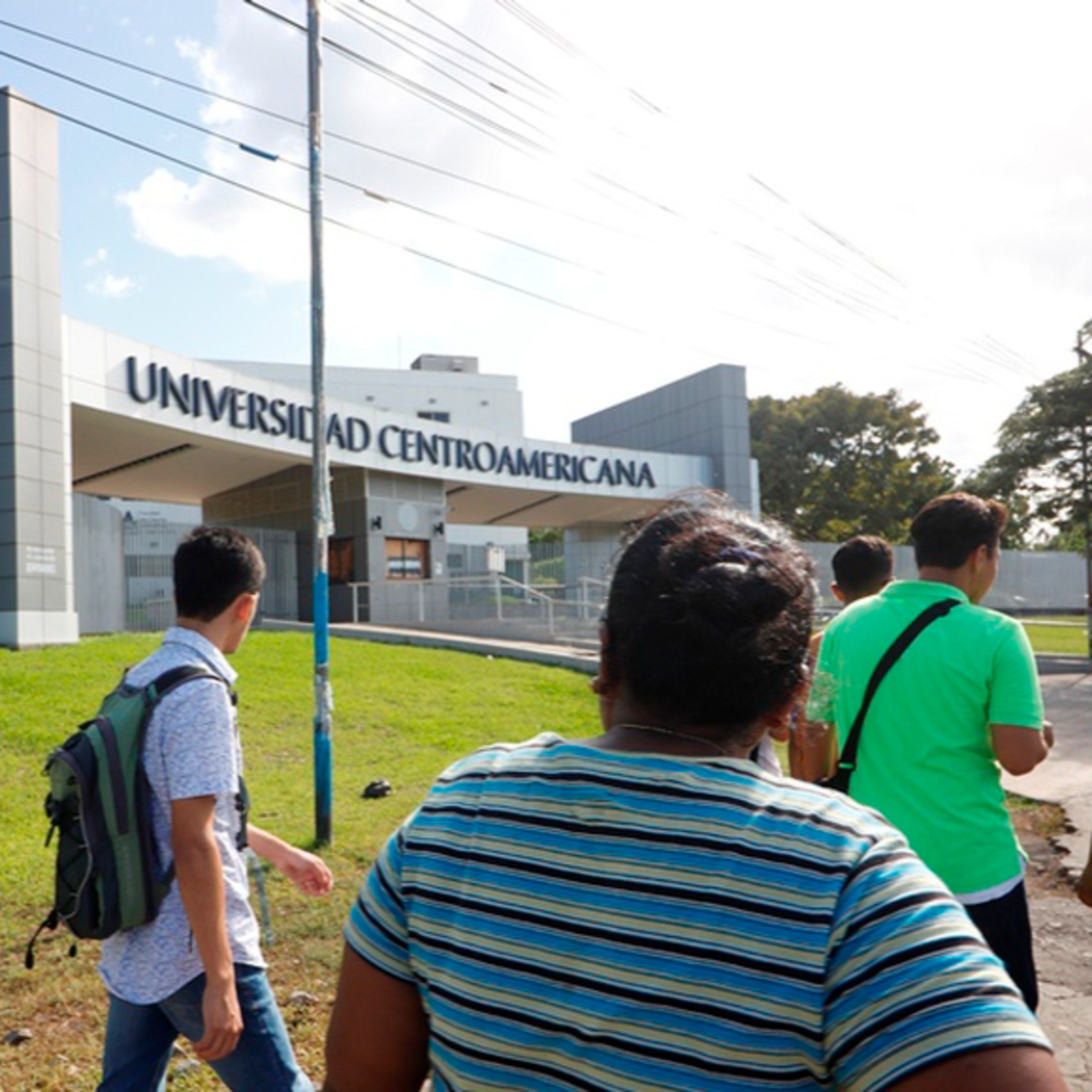 Sin 6% en la UCA, jóvenes sin recursos no podrán profesionalizarse  episode artwork