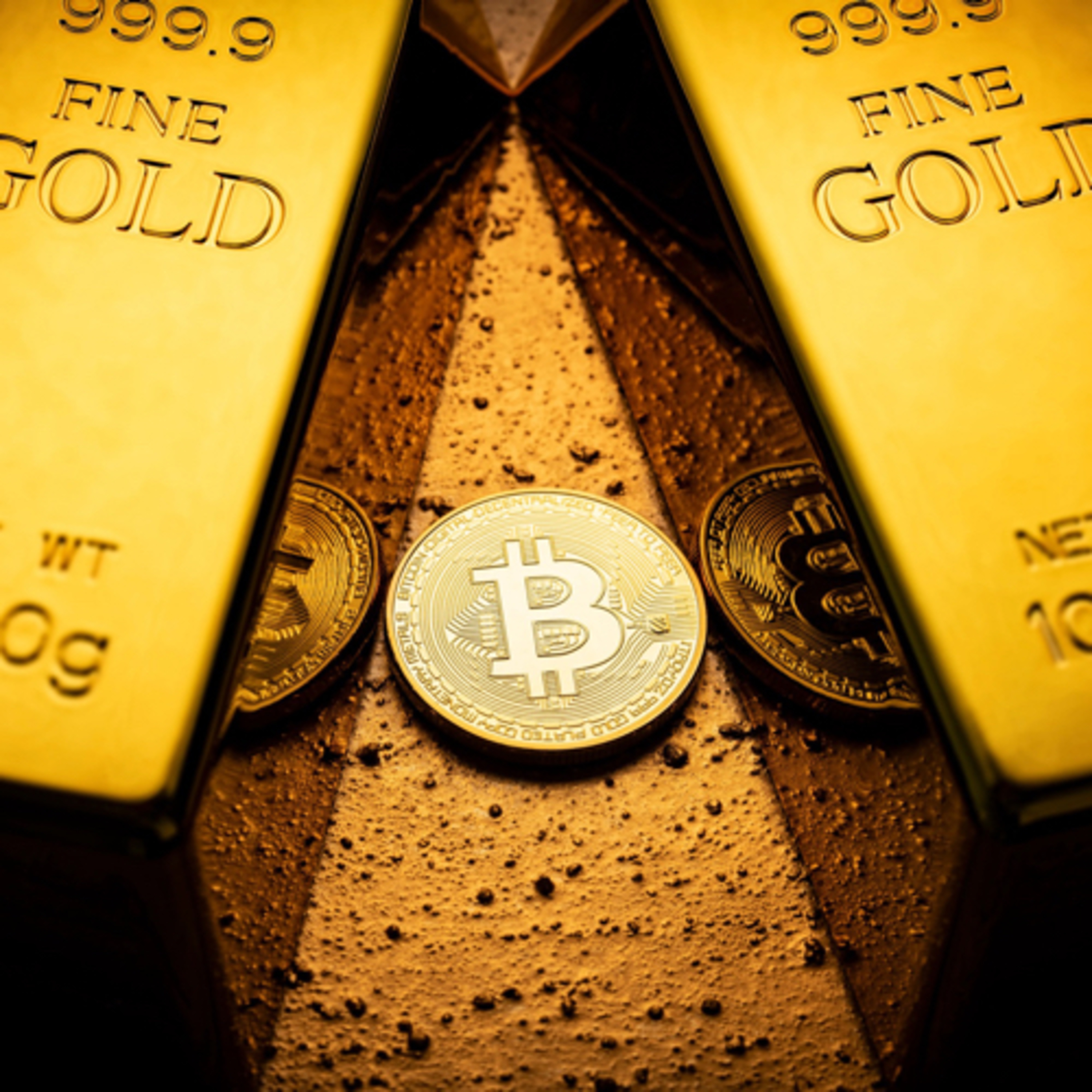 cover of episode Can Bitcoin and gold coexist as global reserve currencies? Is Gary Gensler finished at the SEC?