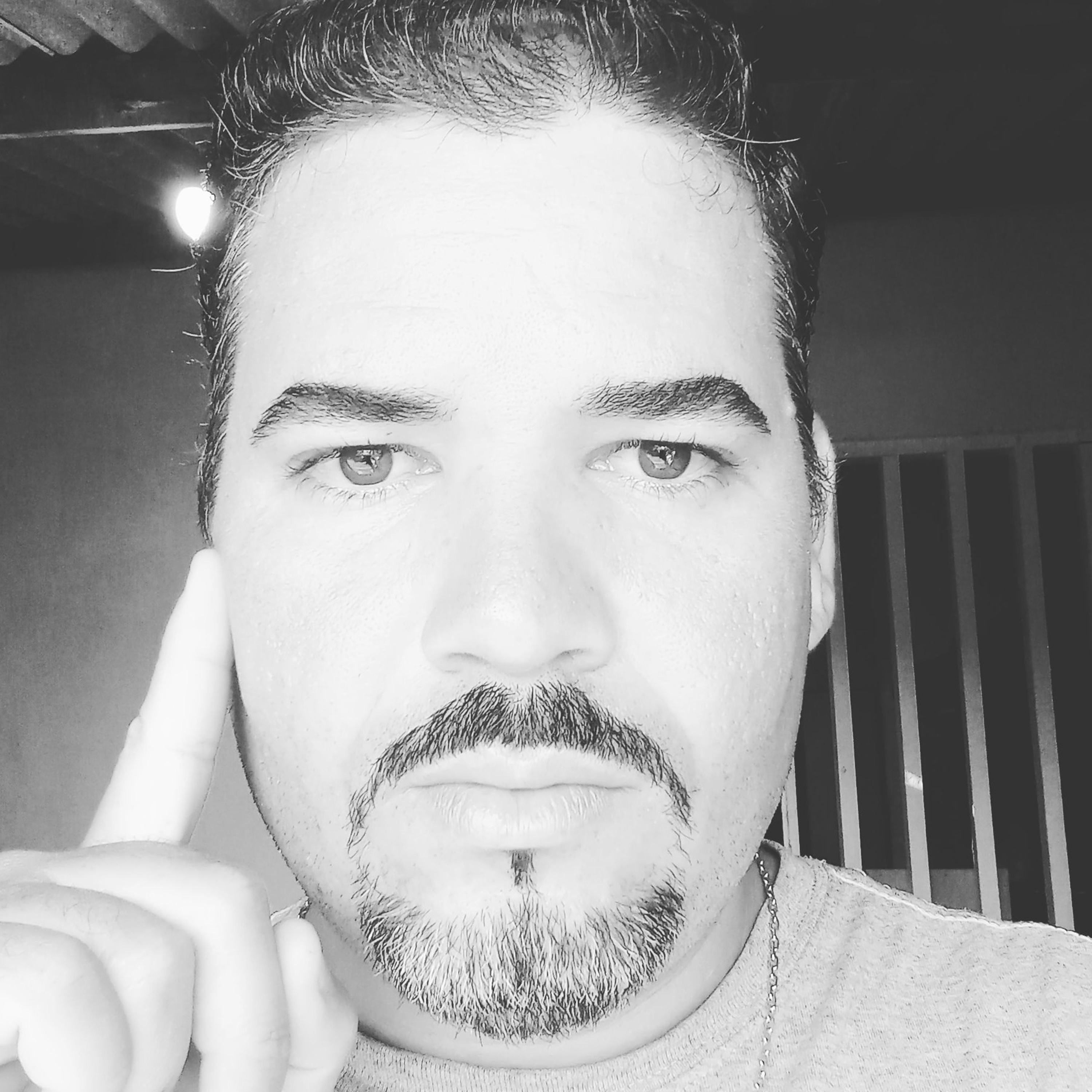 OLHOS DE ALCEMAR