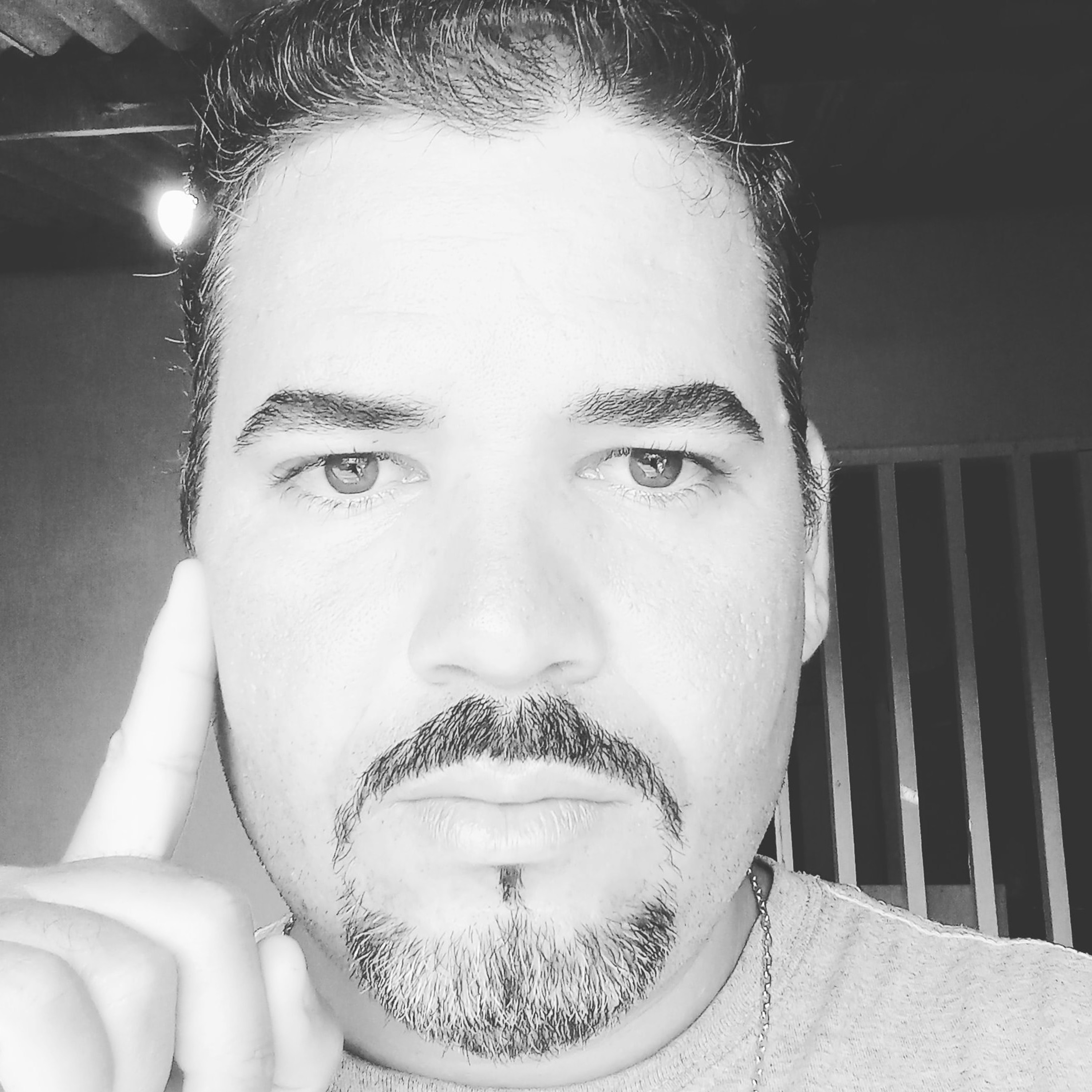OLHOS DE ALCEMAR