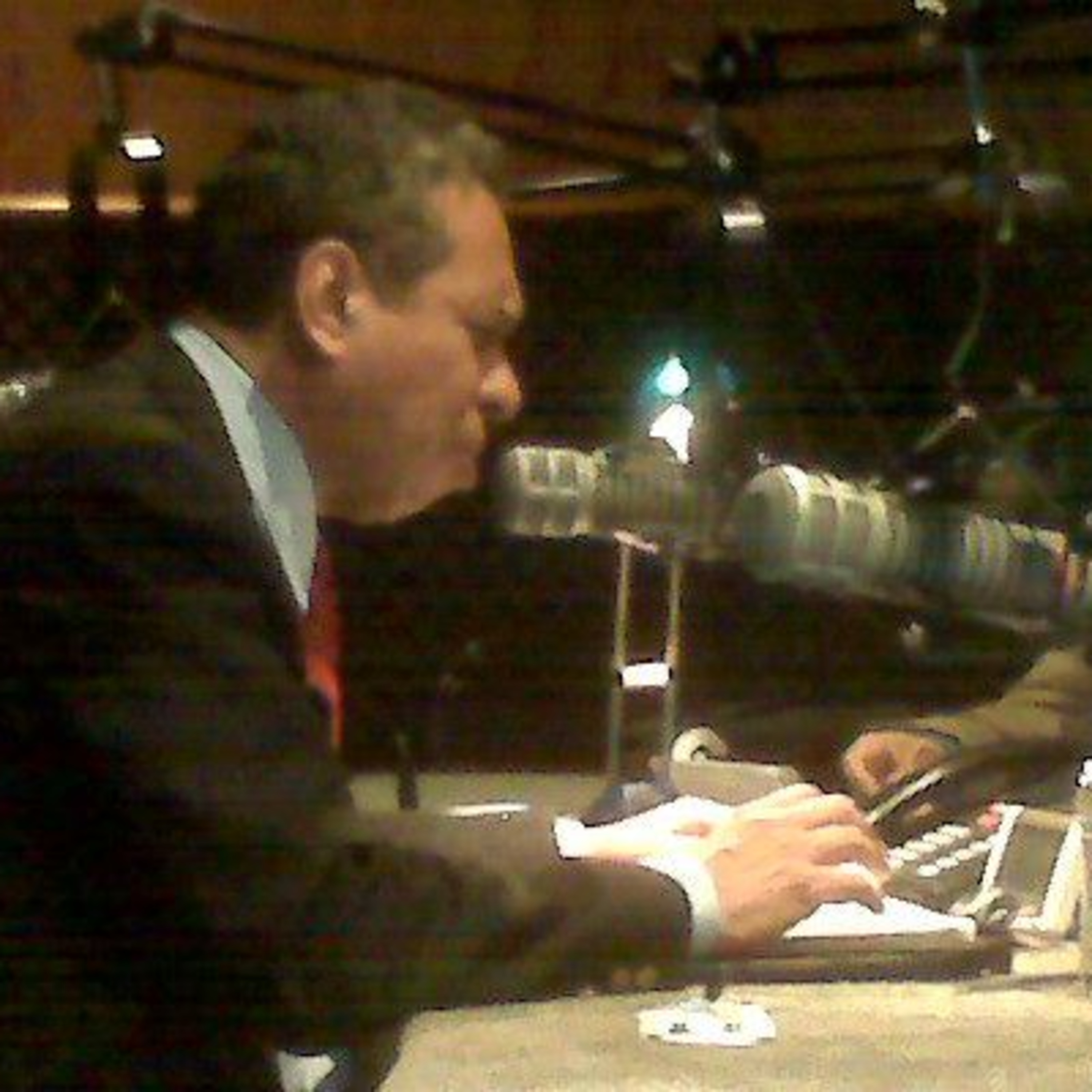 PASTOR GUSTAVO VILLANUEVA