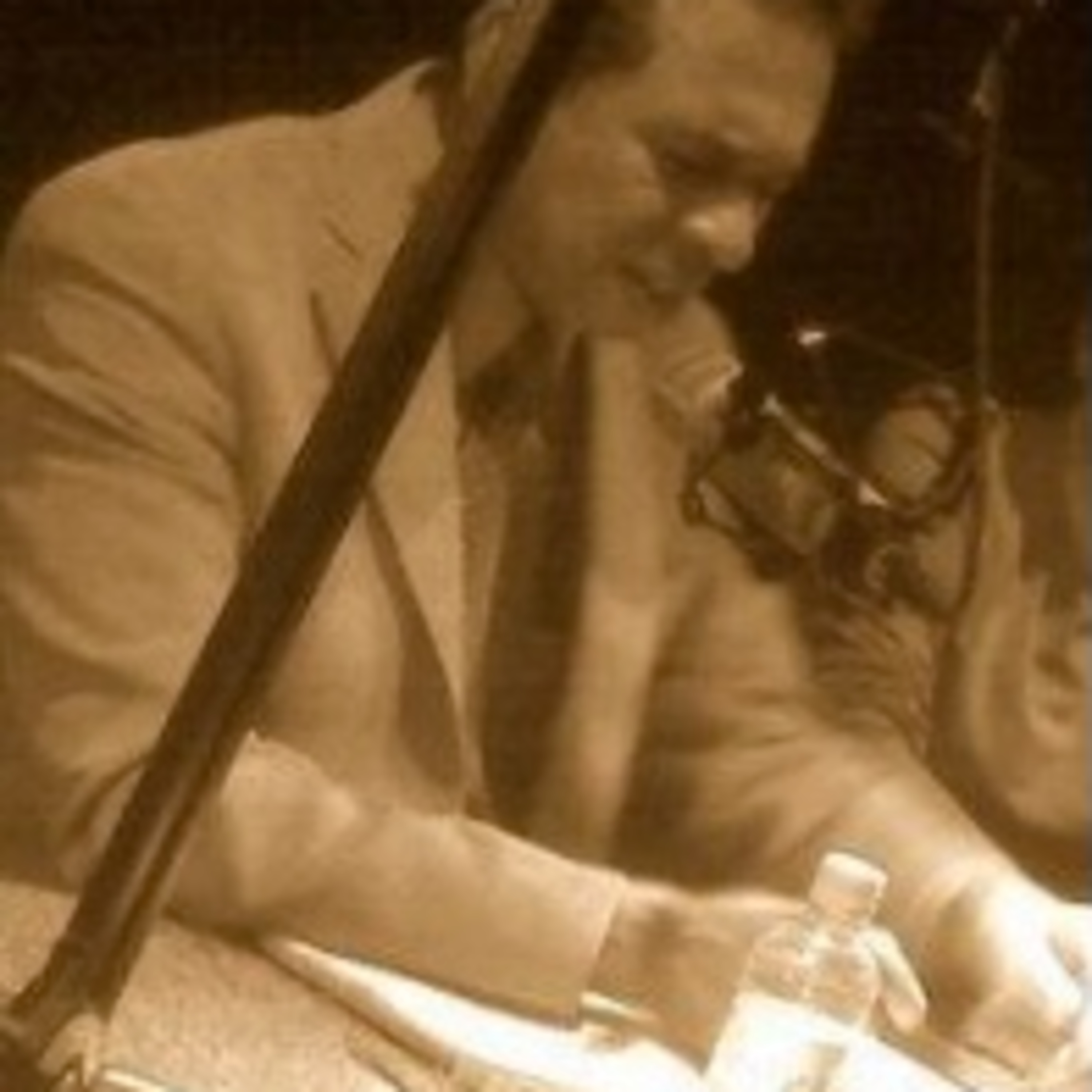 PASTOR GUSTAVO VILLANUEVA