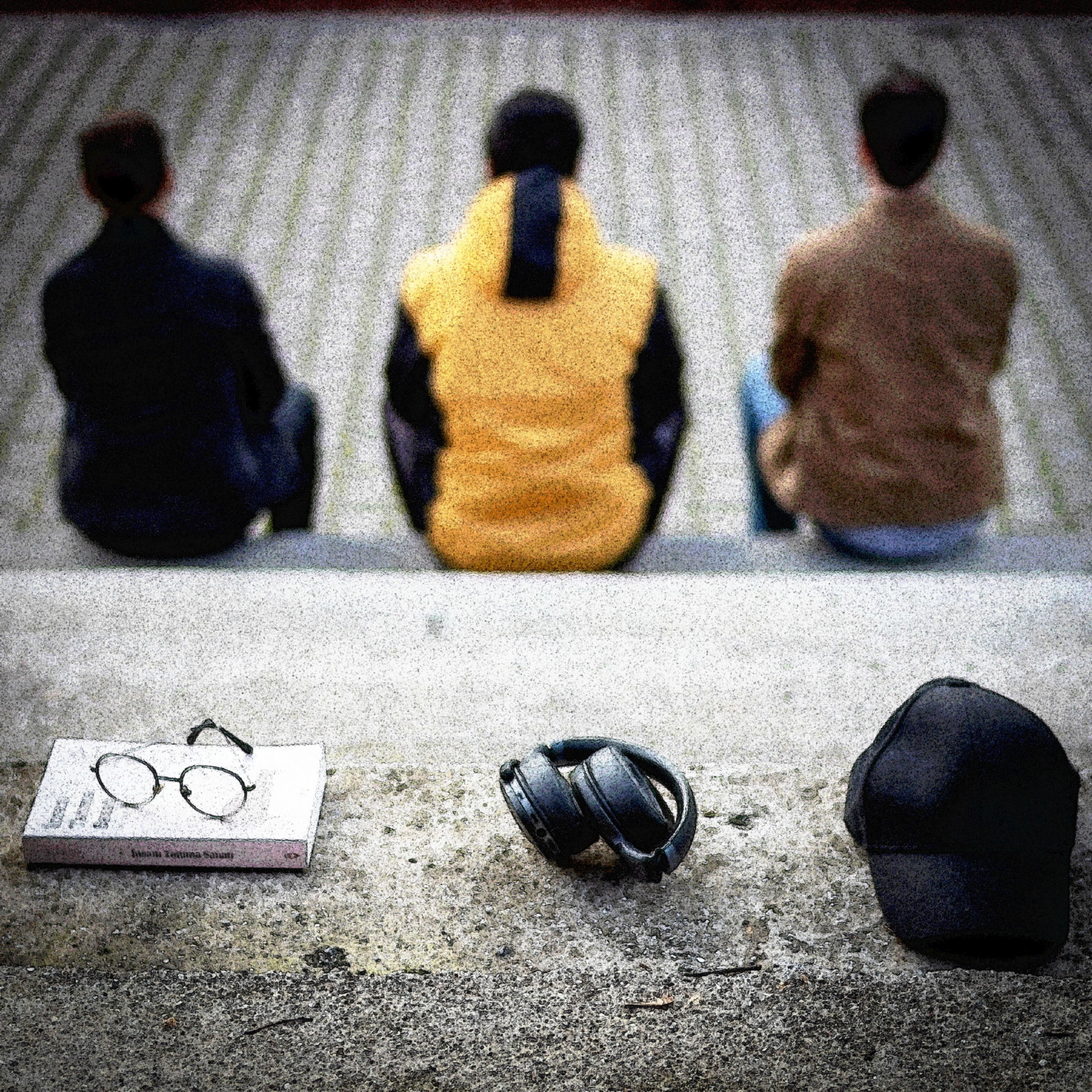 Aşırı Gereksiz Adamlar