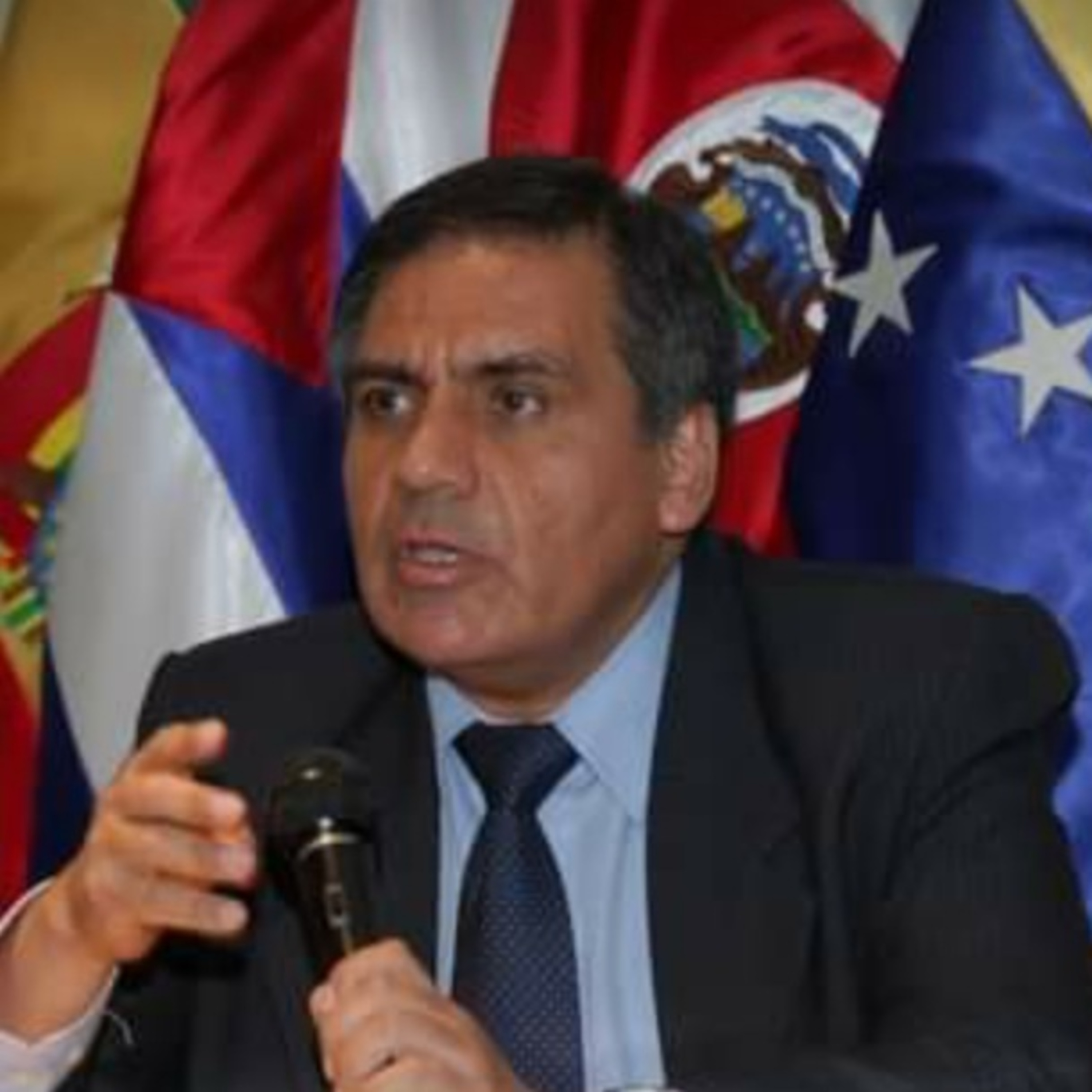 Entérate con Lesly. Portal de Información, Entrevistas y Transmisiones en vivo