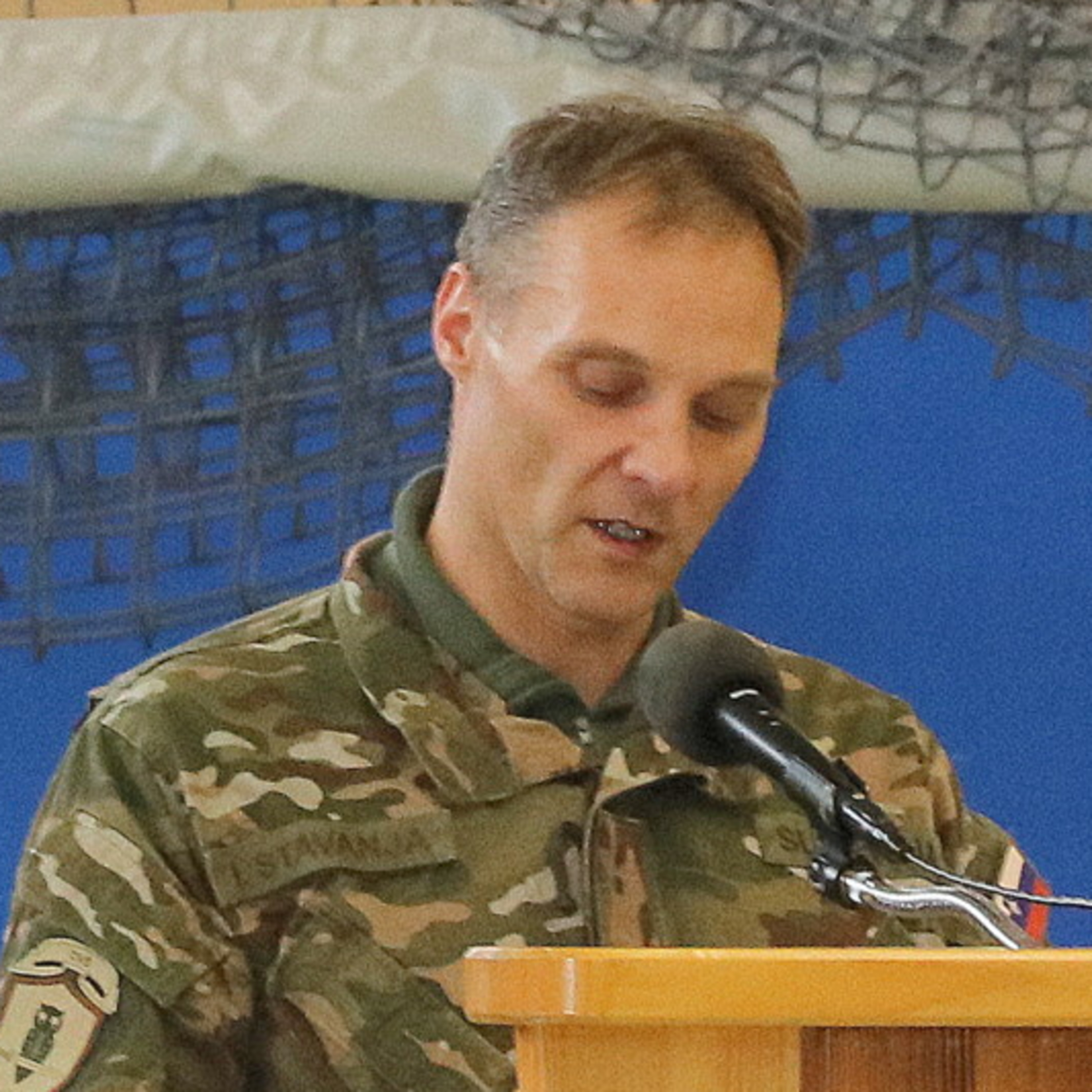 Postani vojak
