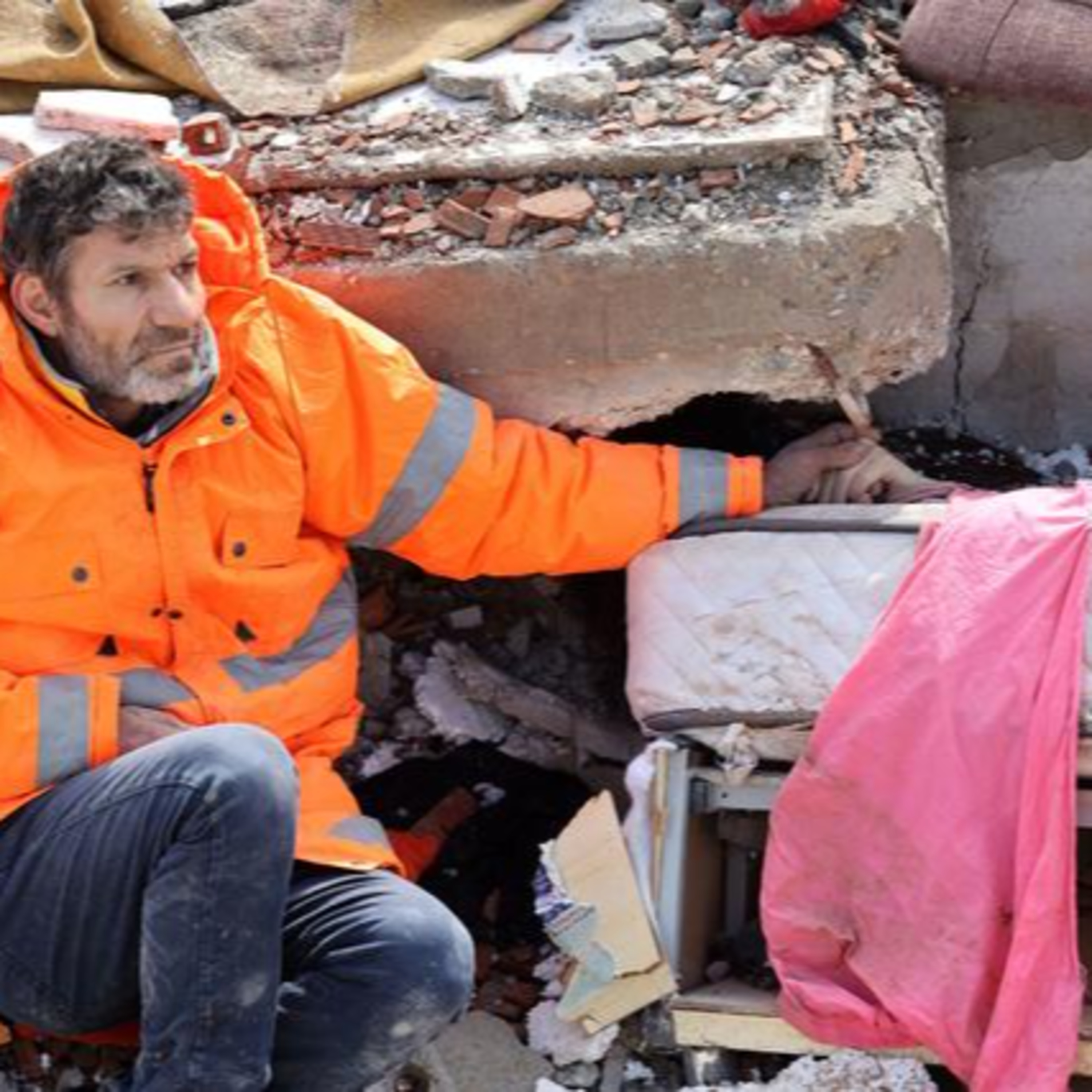 A tribute to Turkish and Syrian people in these hard times.