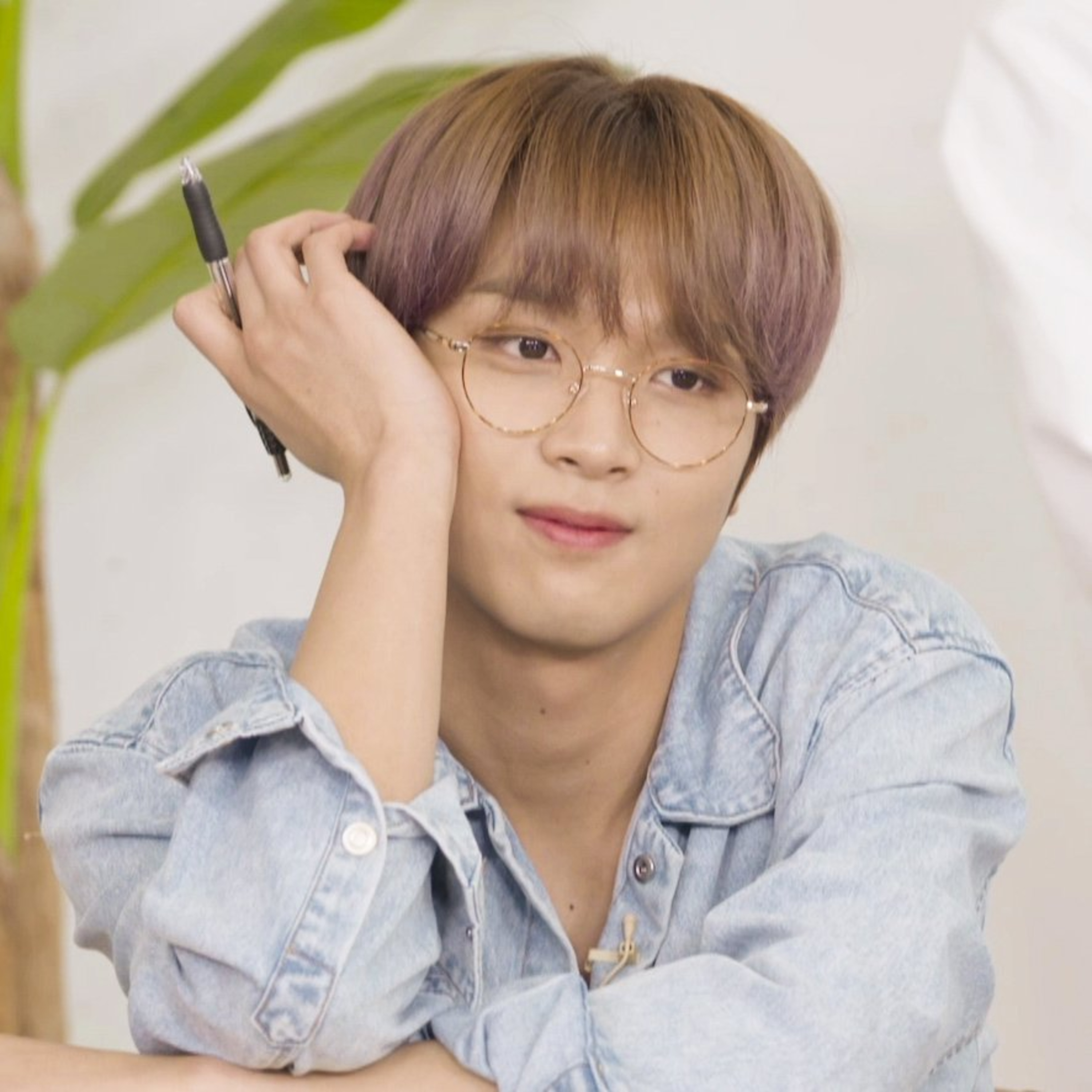 210123 Haechan - SOFA (Crush) episode artwork