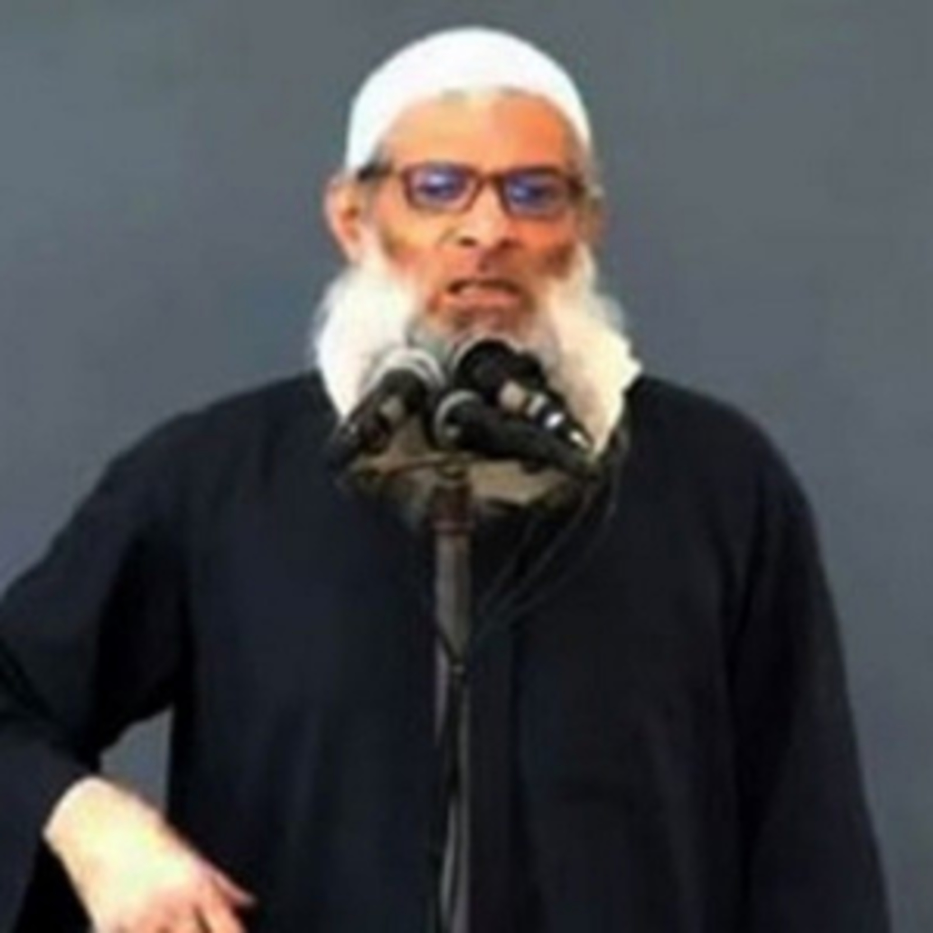 Biographie du pieux prédecesseur Al Baqiya Ibn Makhlad par Dr. Muḥammad Saʻīd Raslān محمد سعيد رسلان‎