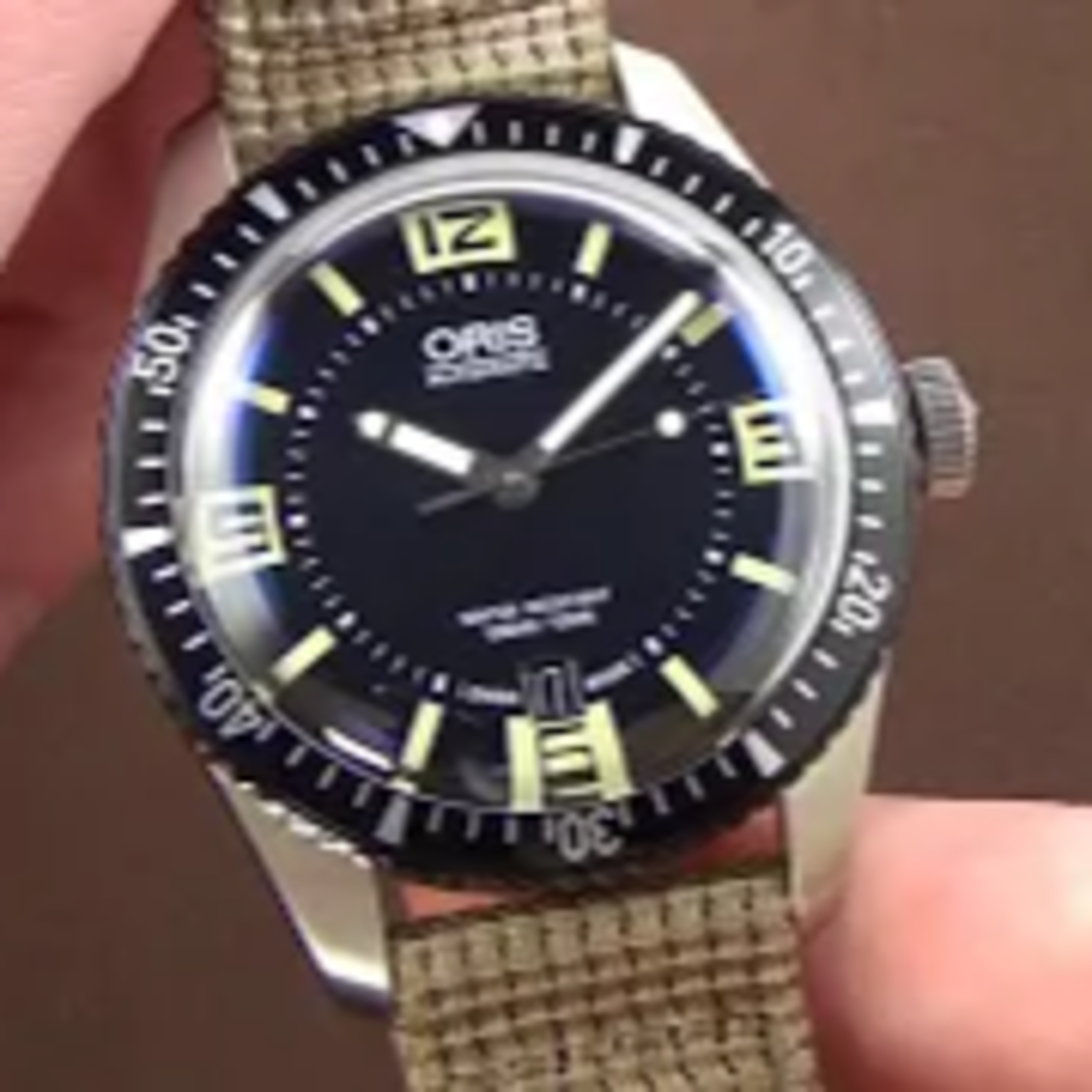 Oris Divers Sixty-Five Black Dial Ref: 01 733 7707 4064-07 5 20 22 (watch review) episode artwork