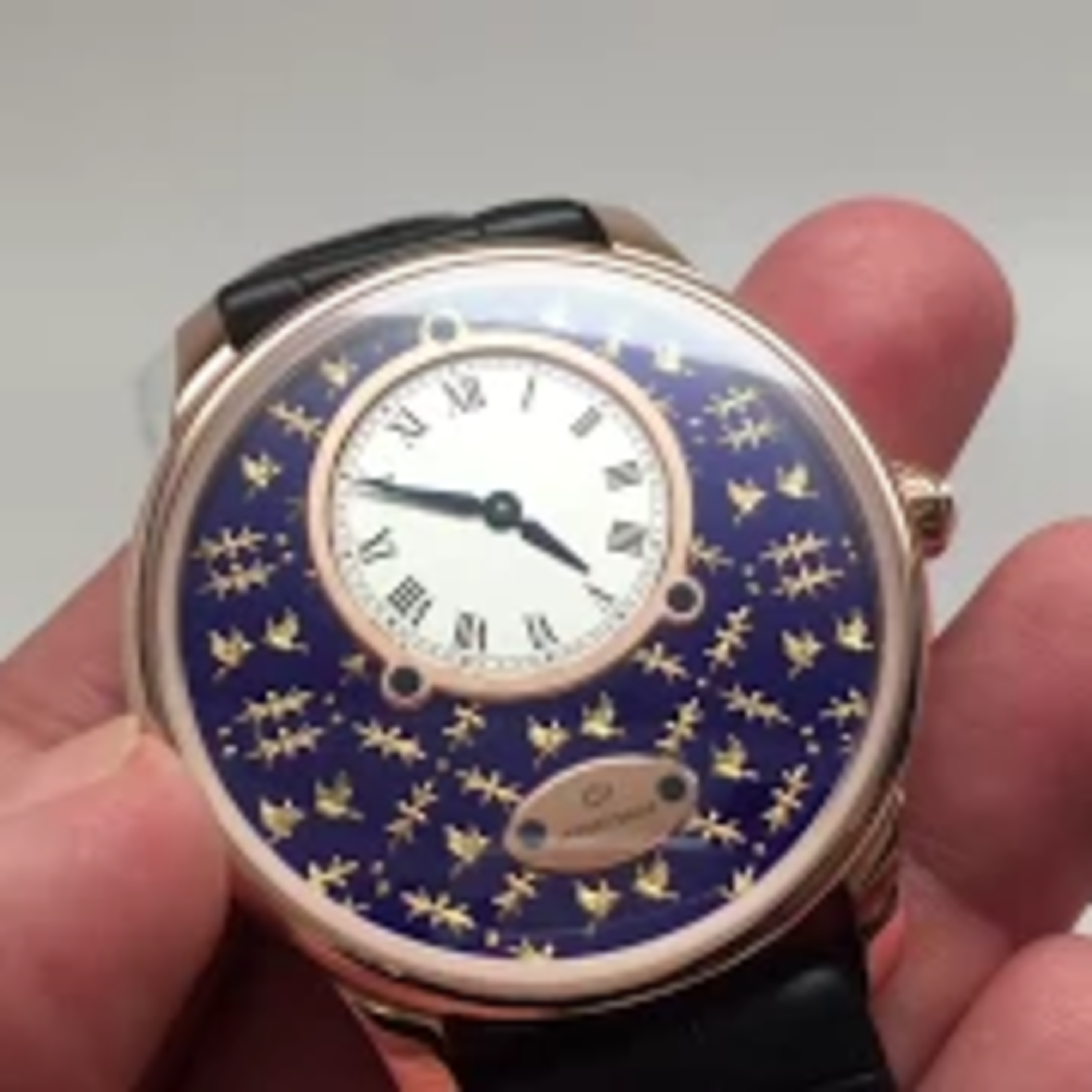 Jaquet Droz Petite Heure Minute Paillonnee Watch Review 2017 episode artwork