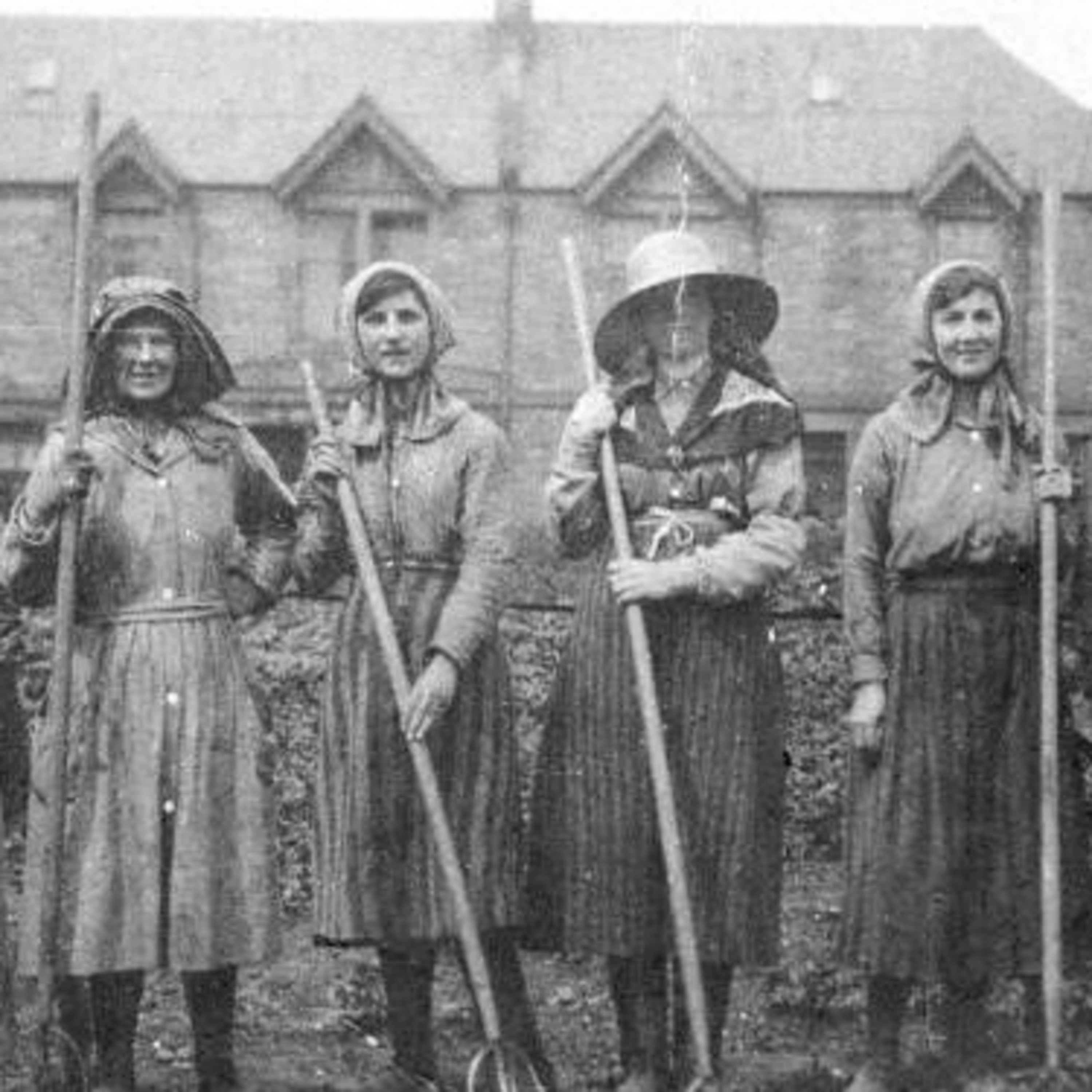 Remarkable Women Series: Female Workers  episode artwork