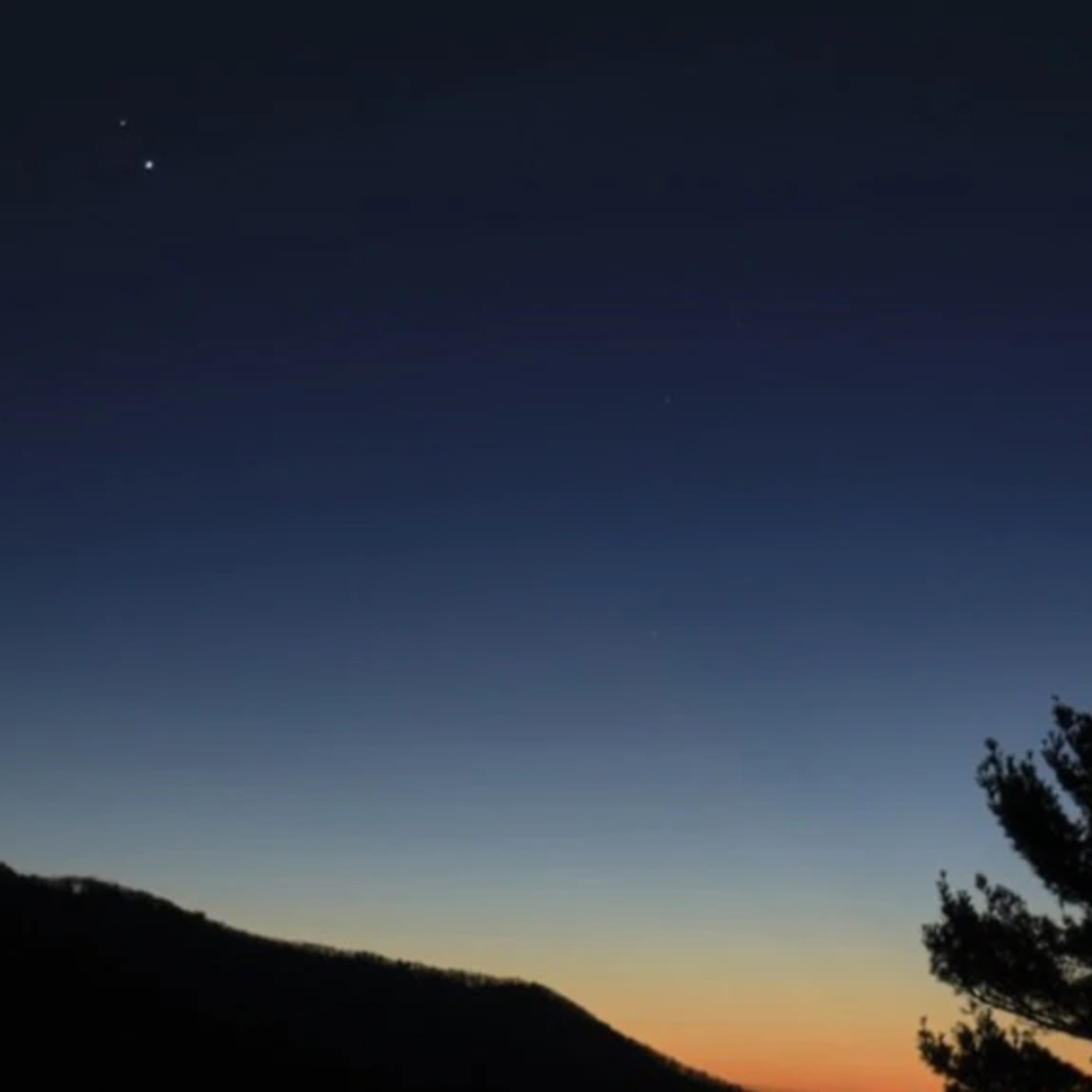 Jupiter, Saturn Come Together in Night Sky episode artwork
