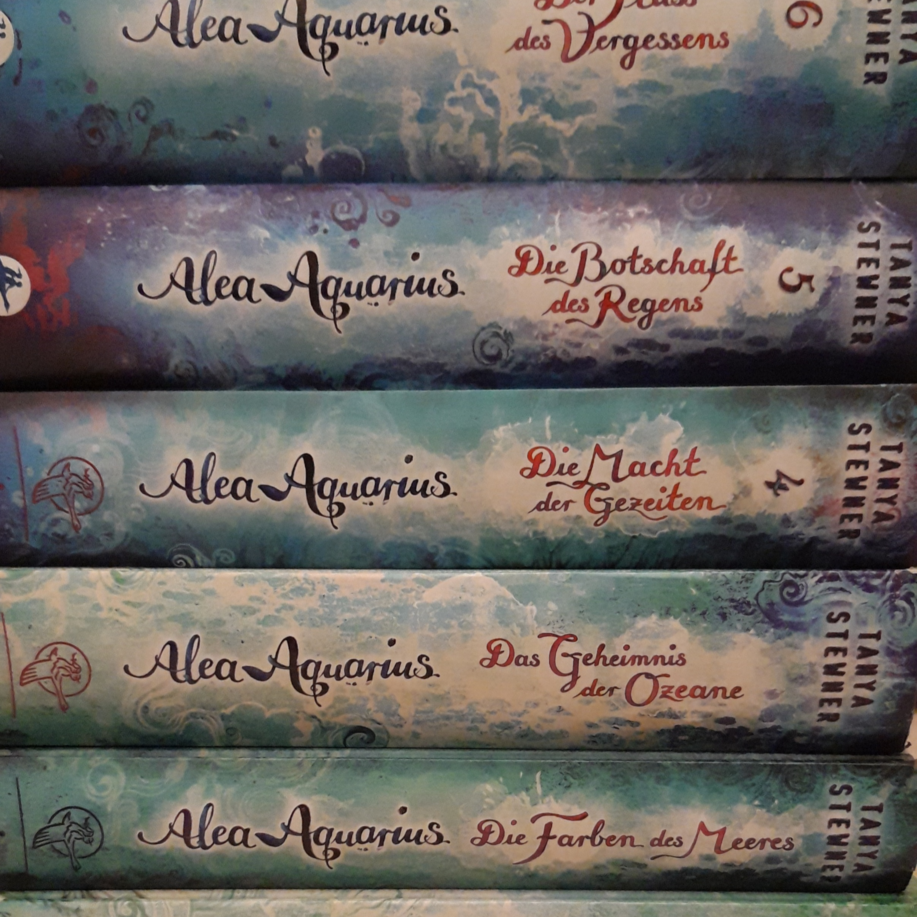 Alea AquariusCast