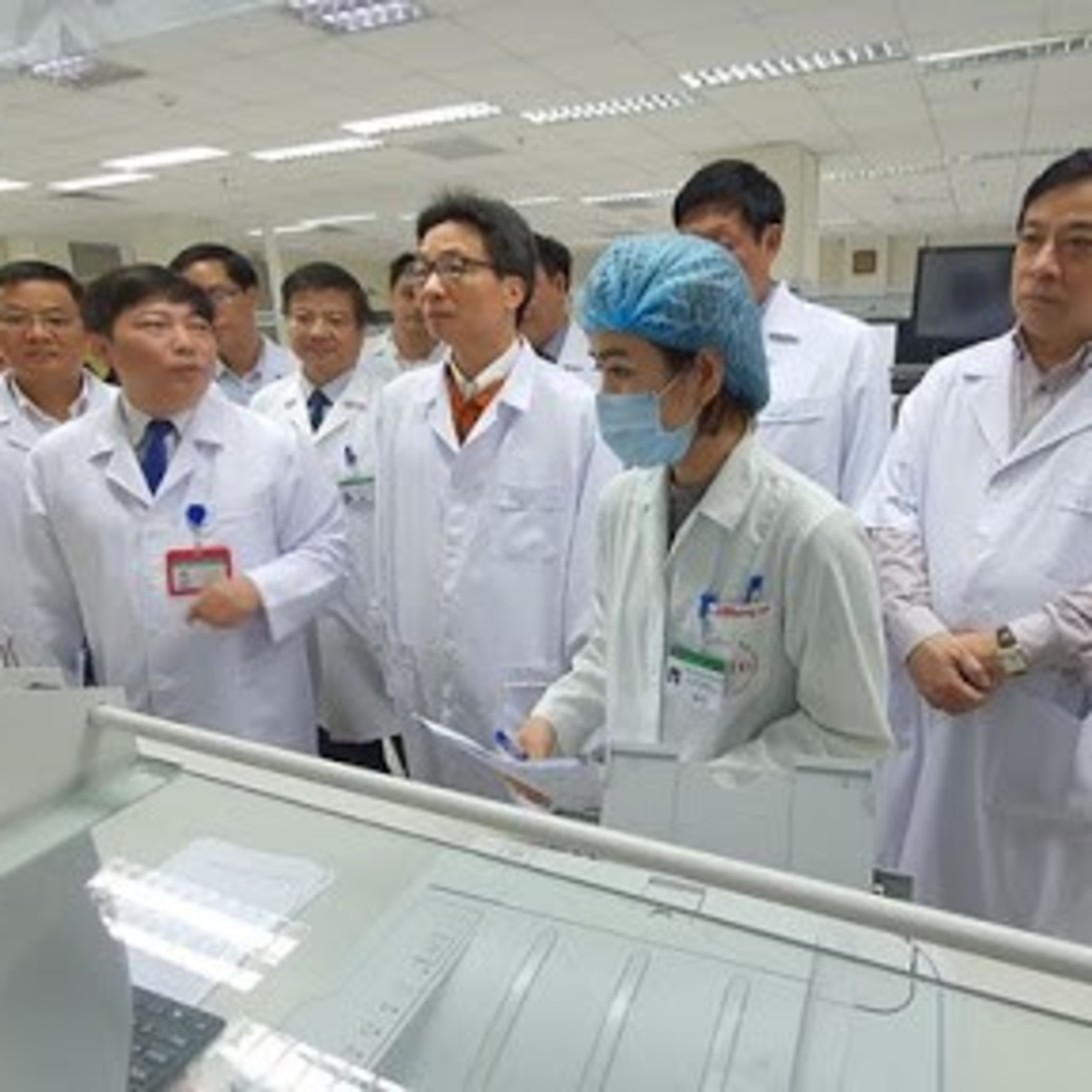 VOV - Bình luận: Đồng lòng vượt khó – phát huy trí tuệ, bản lĩnh Việt Nam
