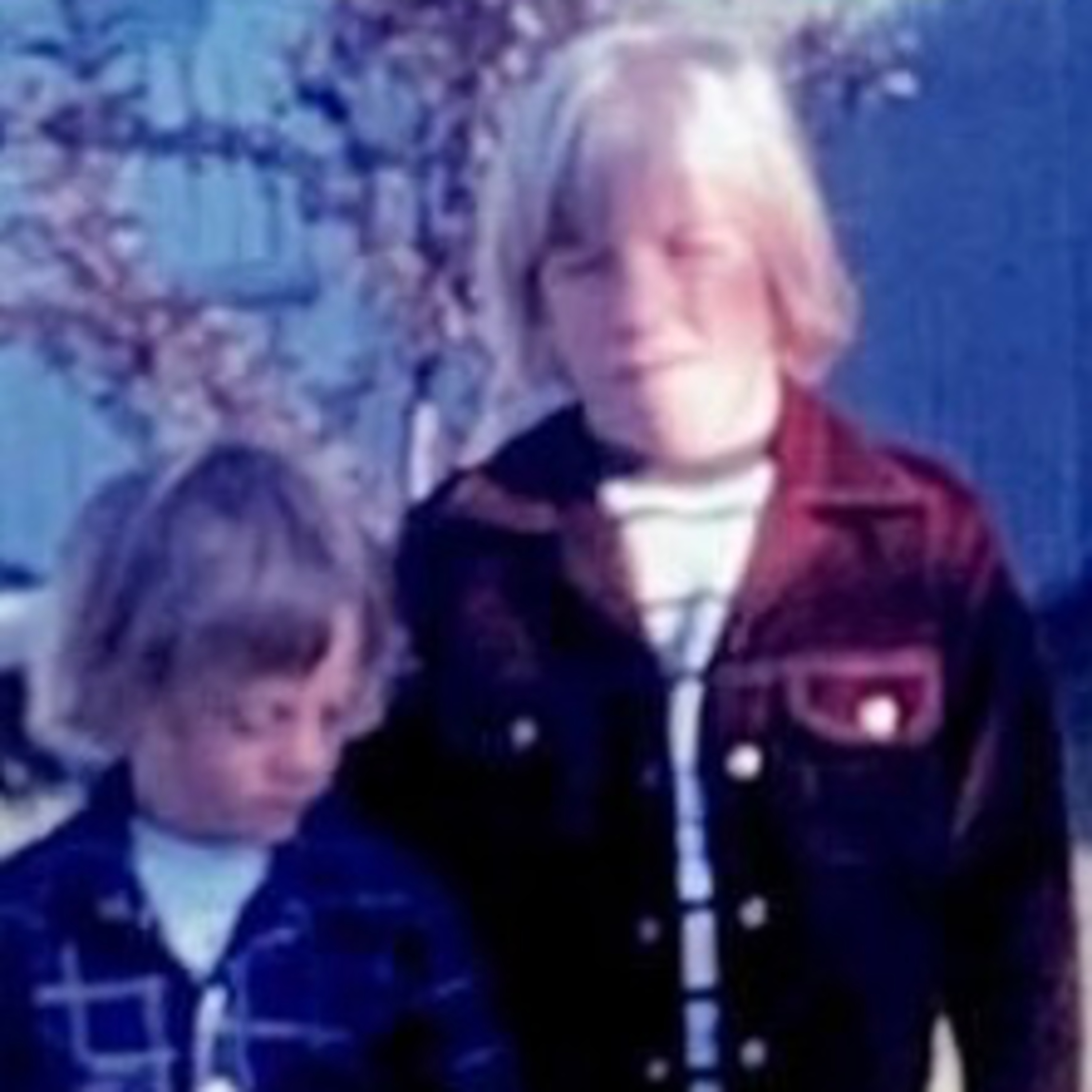 Family Jewels Podcast: True Crime From A Criminal\'s Perspective