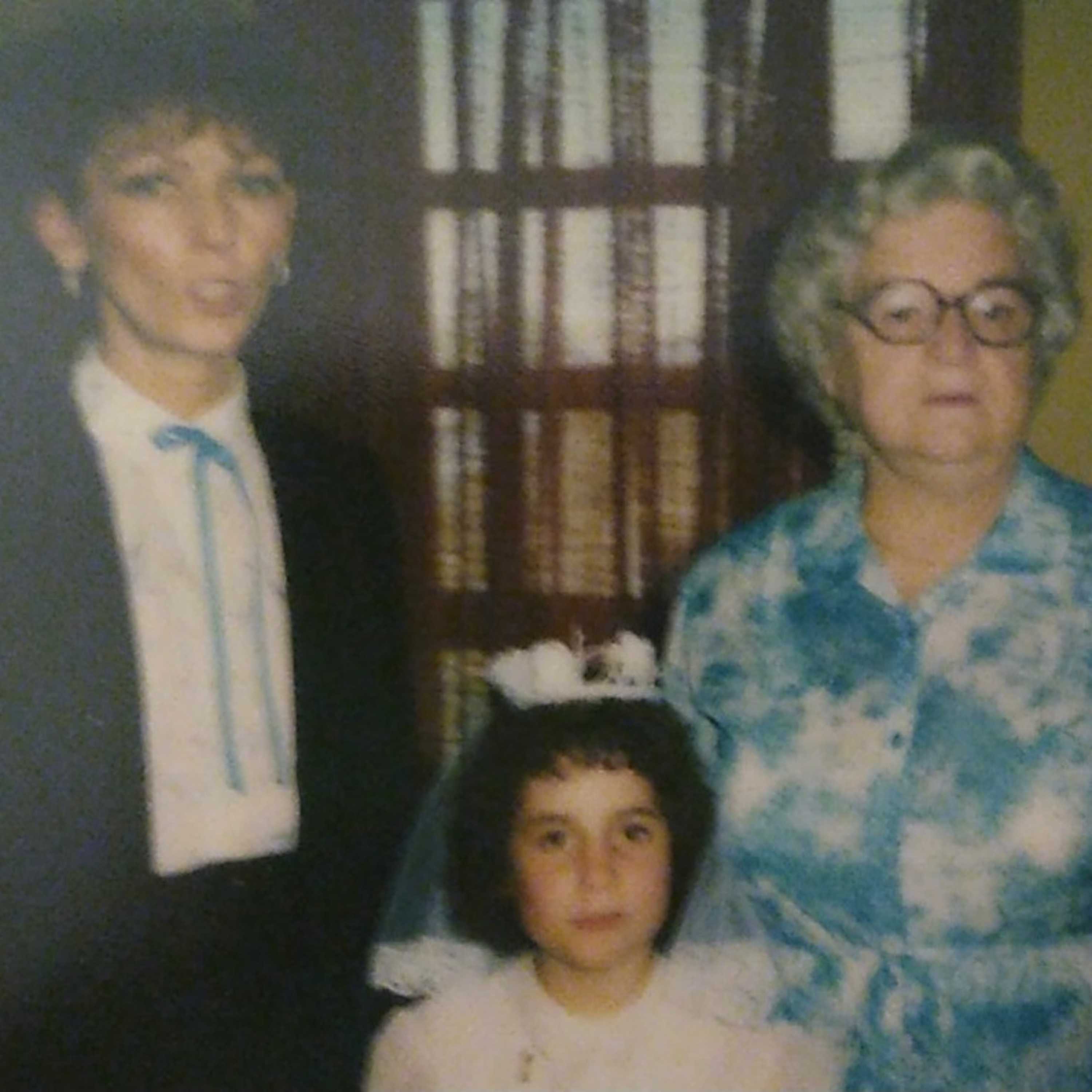 Family Jewels Podcast: True Crime From A Criminal\'s Perspective