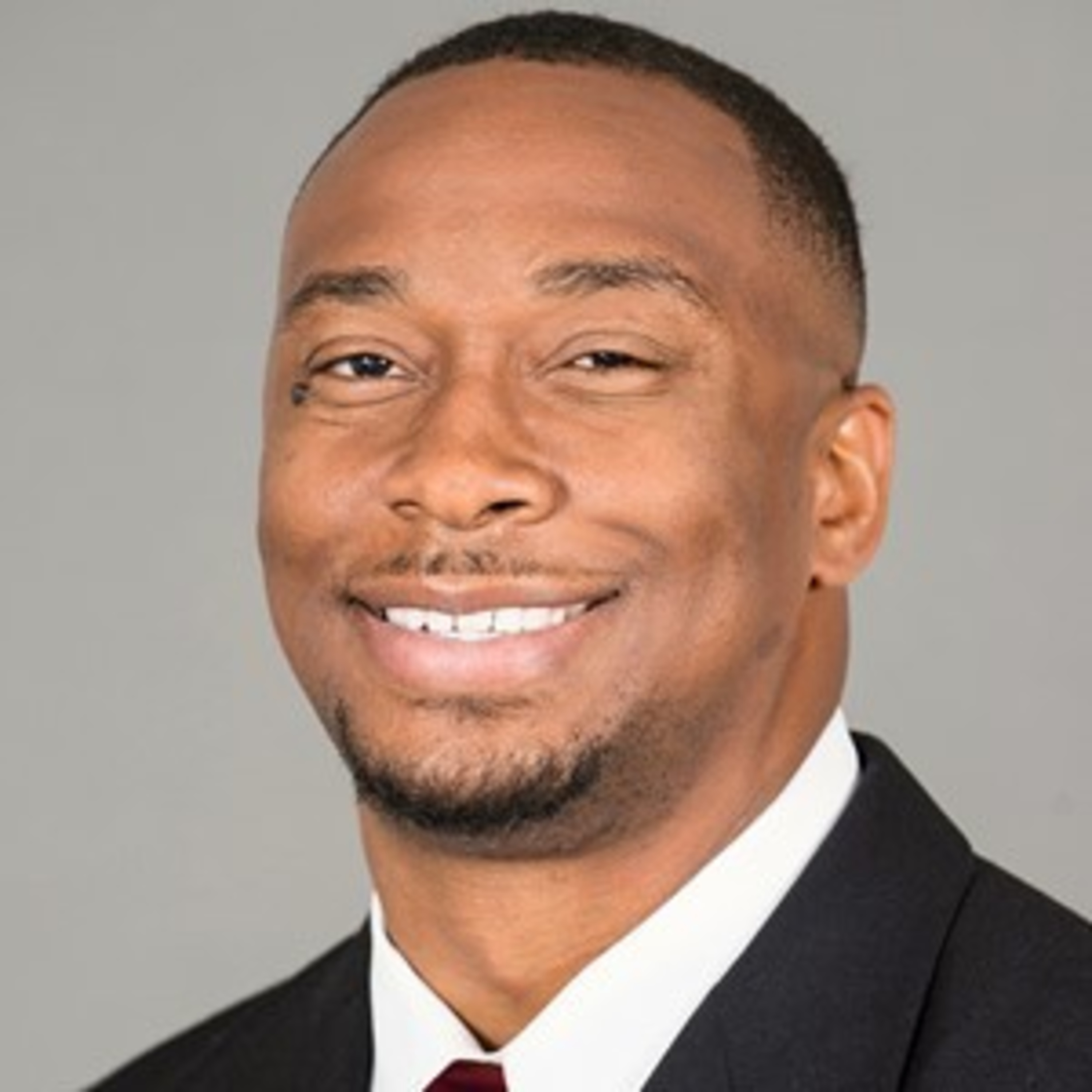 Jeremy Hawkins - Defensive Line Coach/Run Game Coordinator for Defense for Eastern Kentucky Football episode artwork