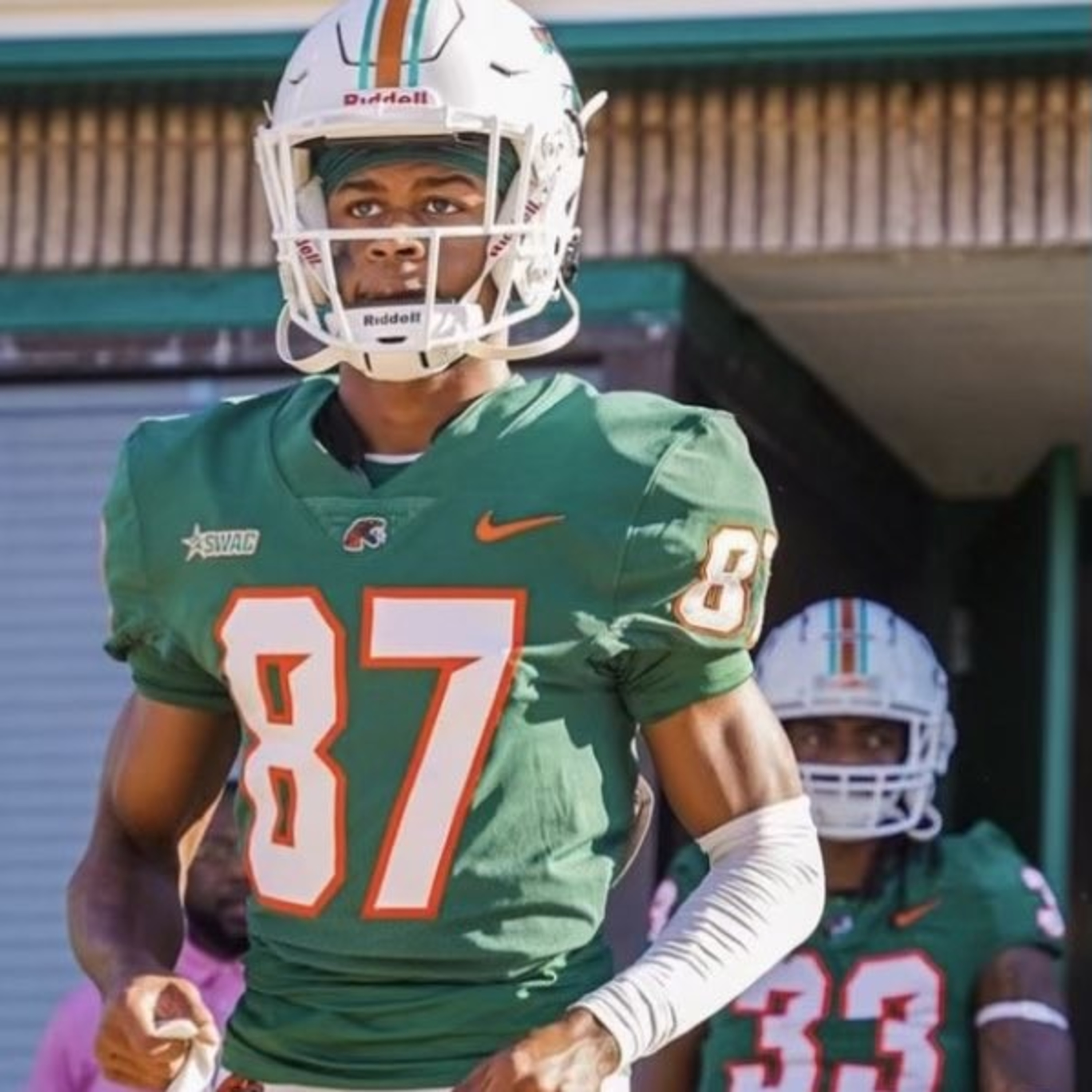 Interview with Christian Jones Receiver for FAMU and former Receiver for Jesuit HS, Tampa Florida  episode artwork