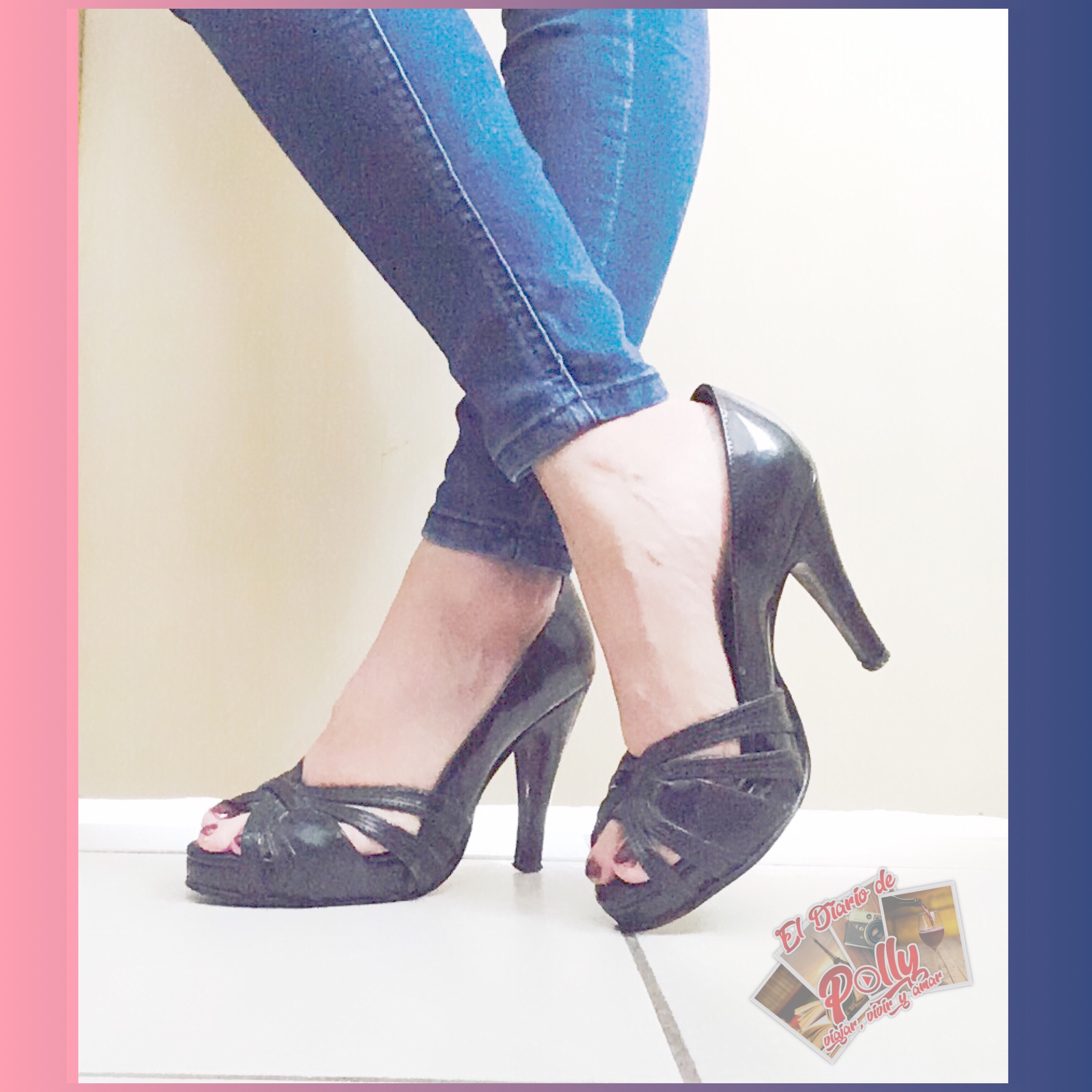 “Mujeres con tacones e independientes.” episode artwork