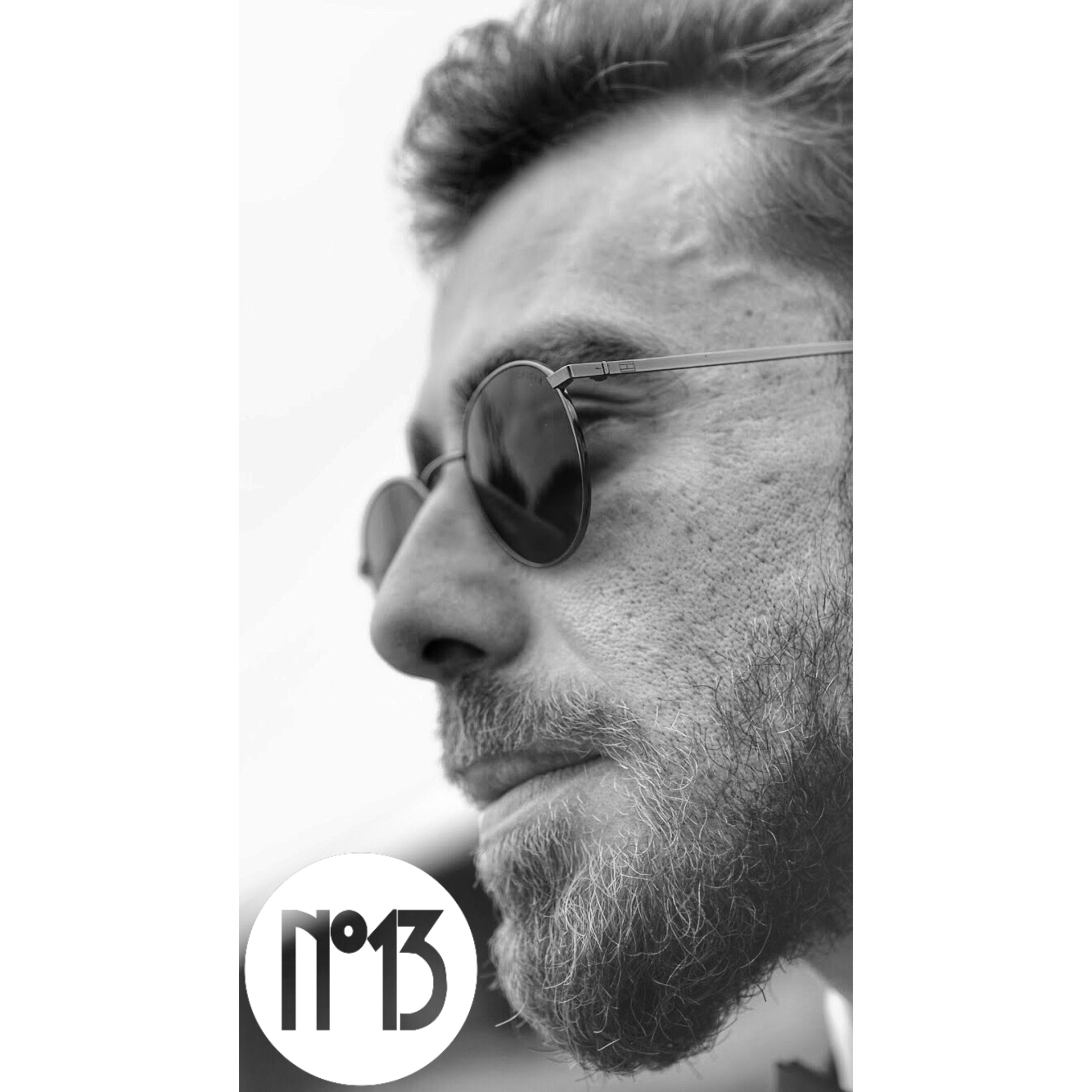 Az Bilinen O Podcast - Tonguç Akarca