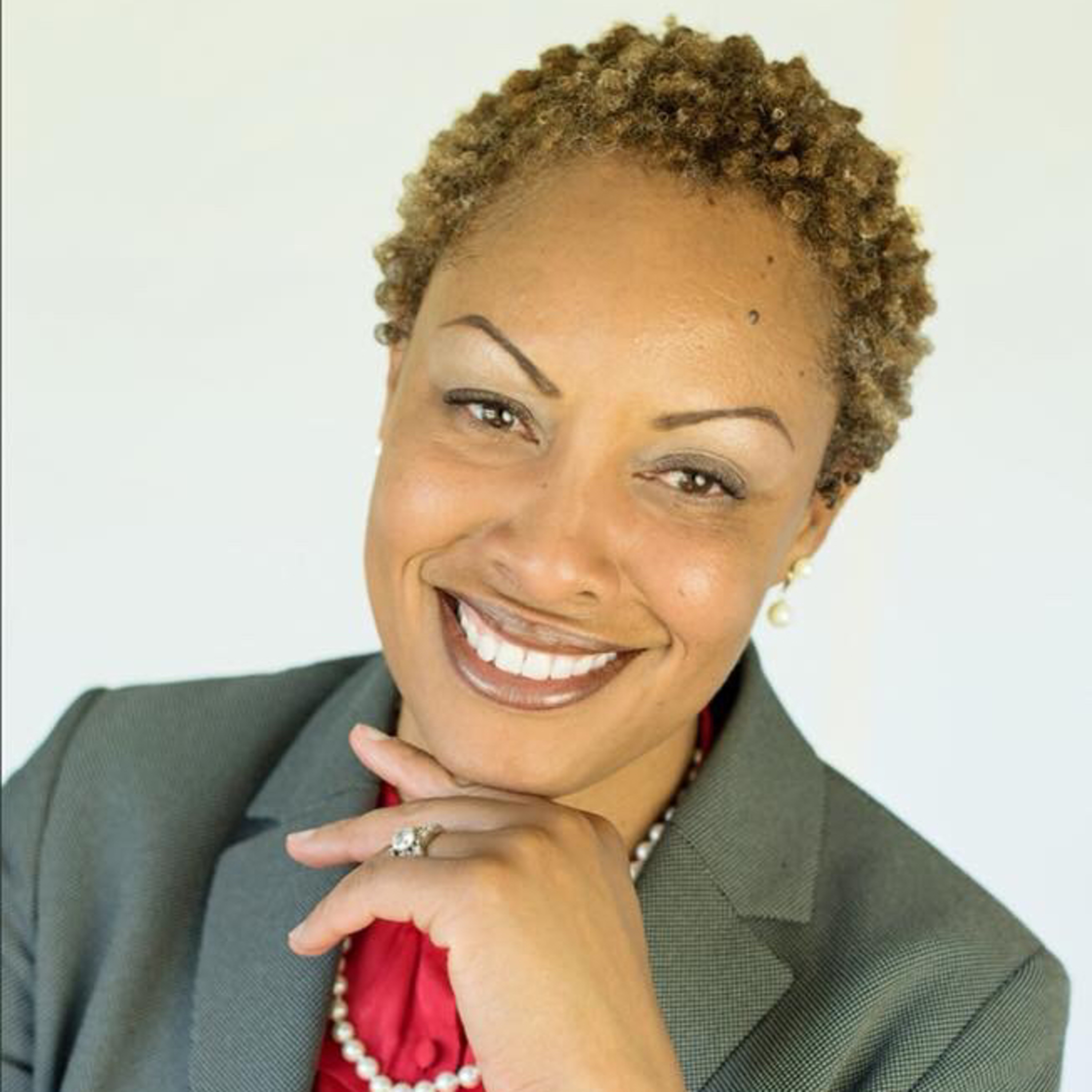 California Love in NY: Dr. Shenelle Benson-Reid Educator, Entrepreneur, Coach