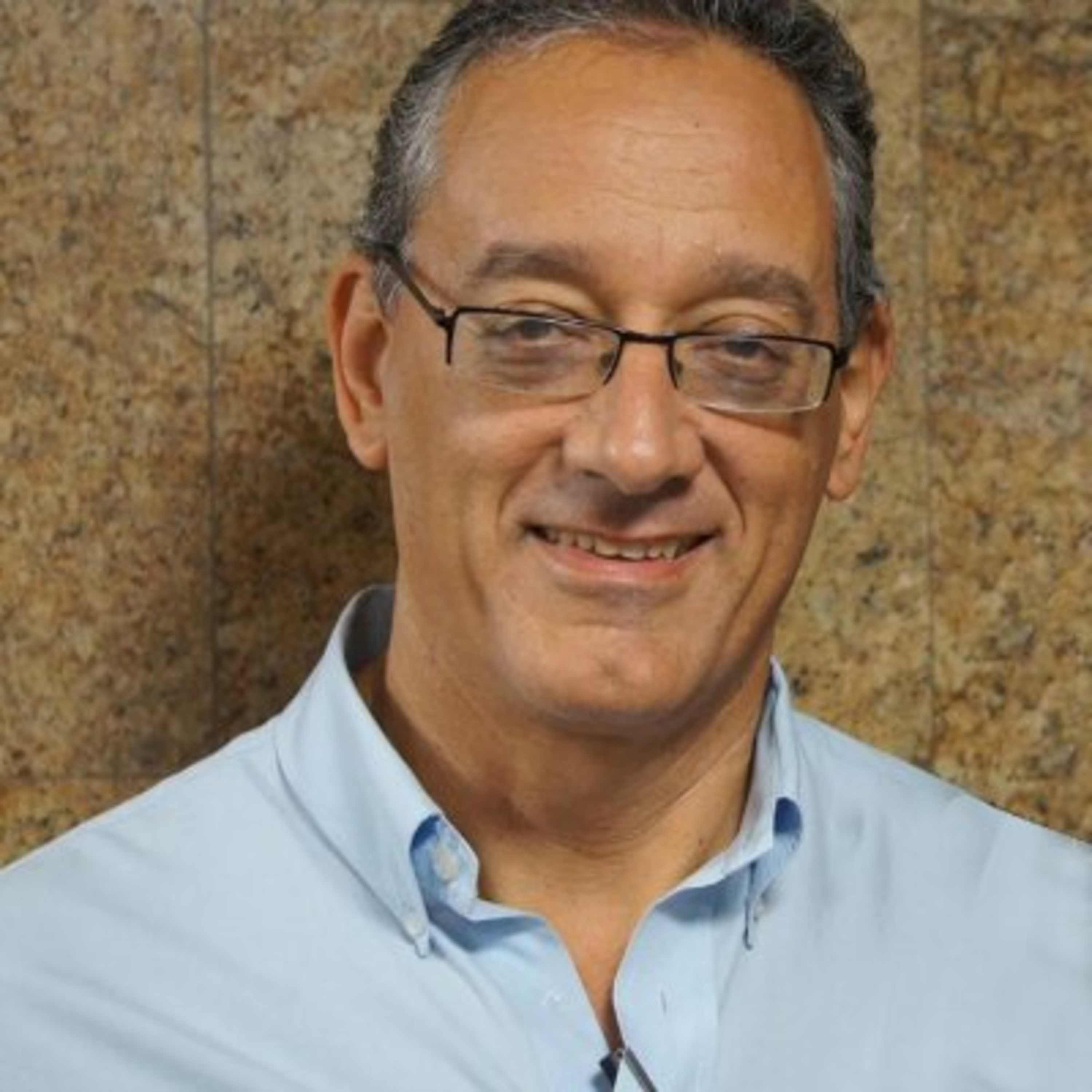 Oito em ponto - Entrevista com Gilberto Maringoni episode artwork