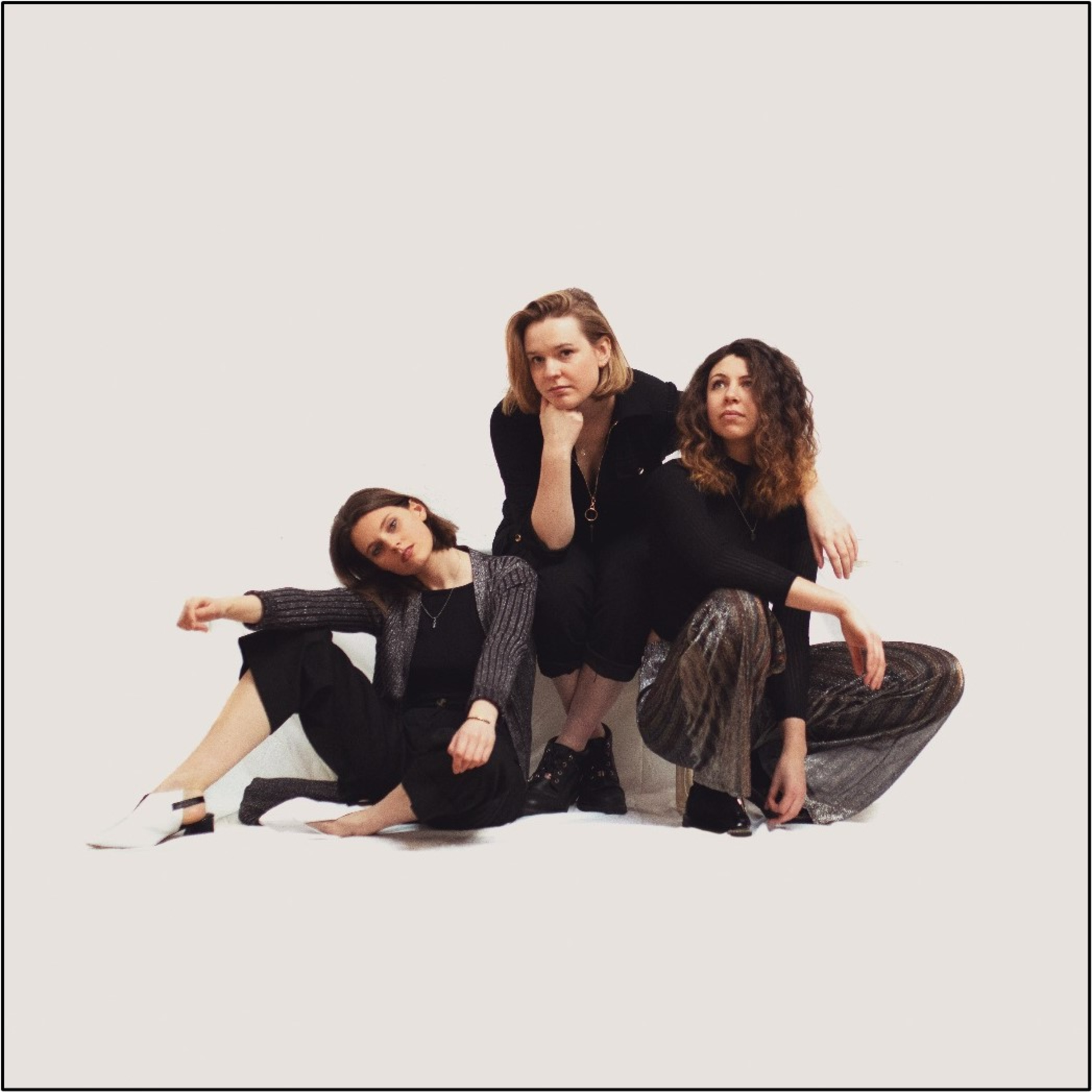 #30 (music free) - The Magpies