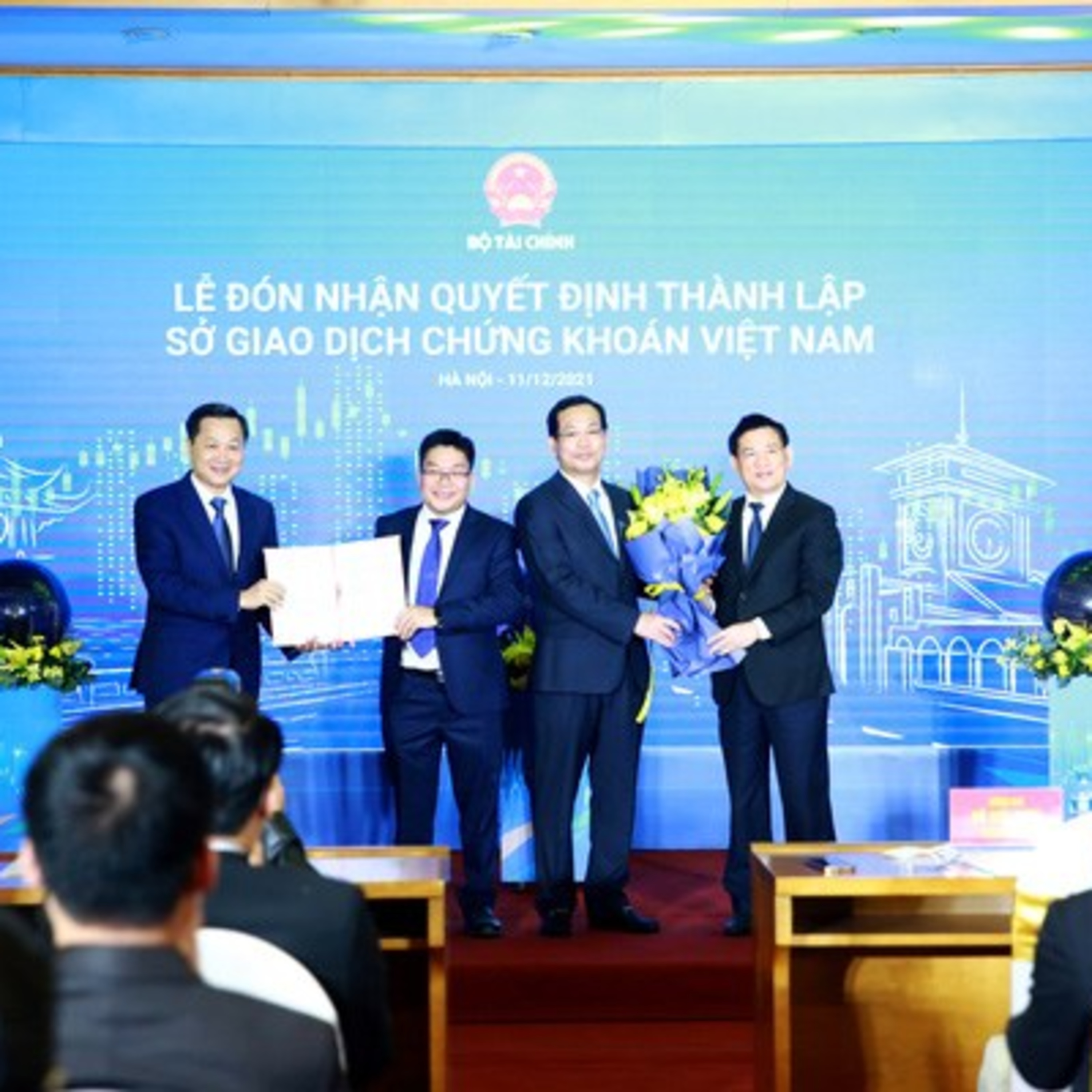 VOV - Thời sự 18h (11/12/2021)
