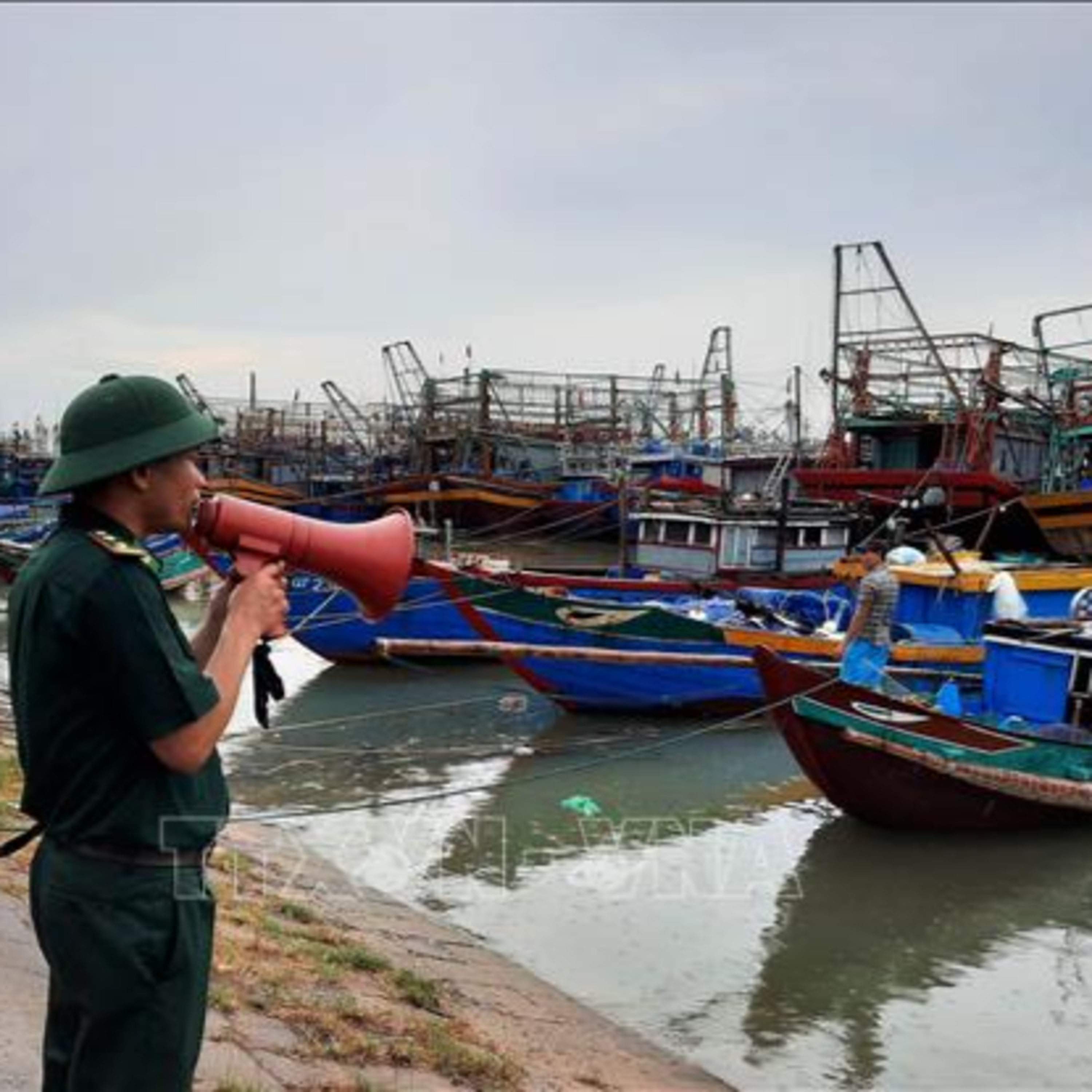 VOV - Thời sự 18h (18/12/2021)