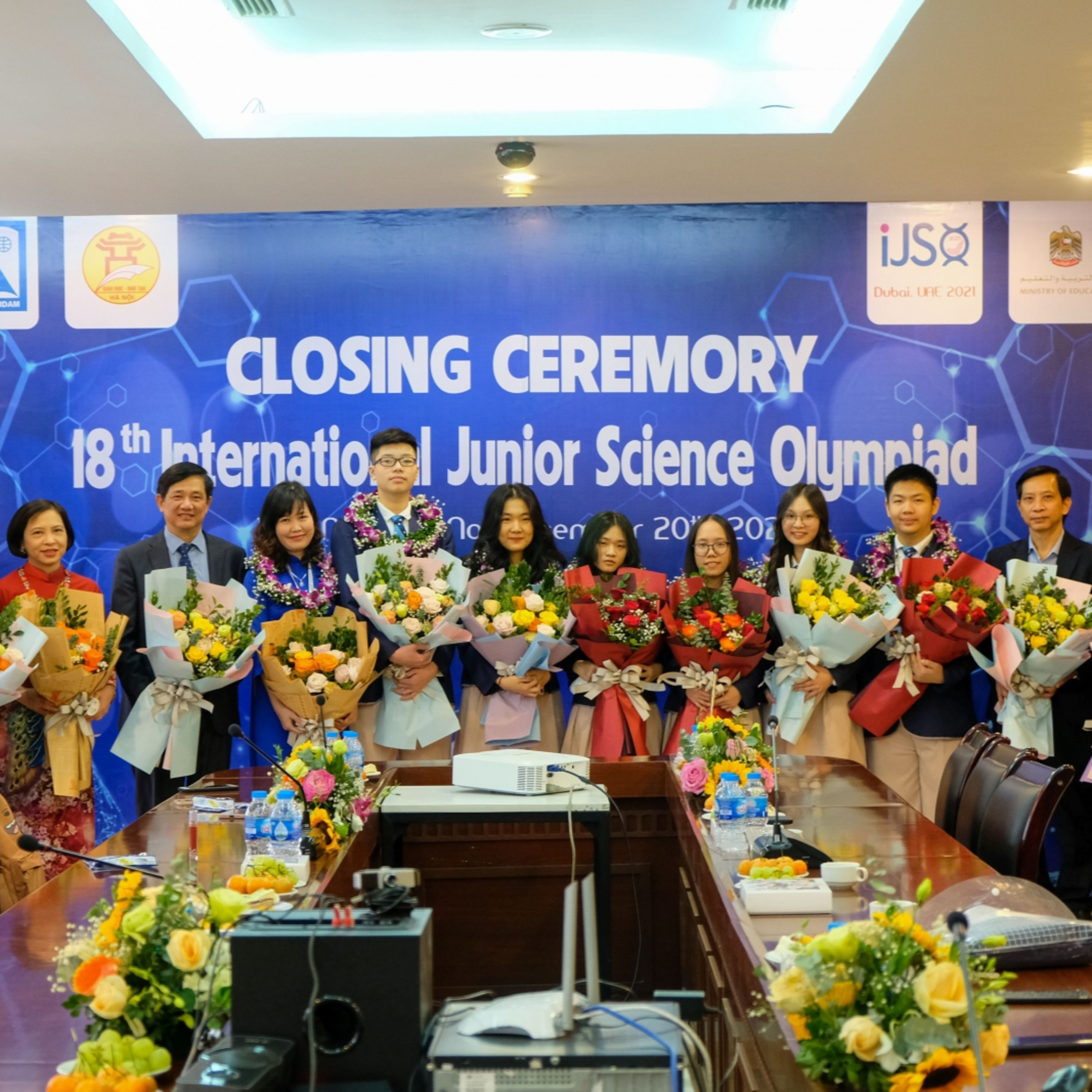 VOV - Thời sự 6h (21/12/2021)