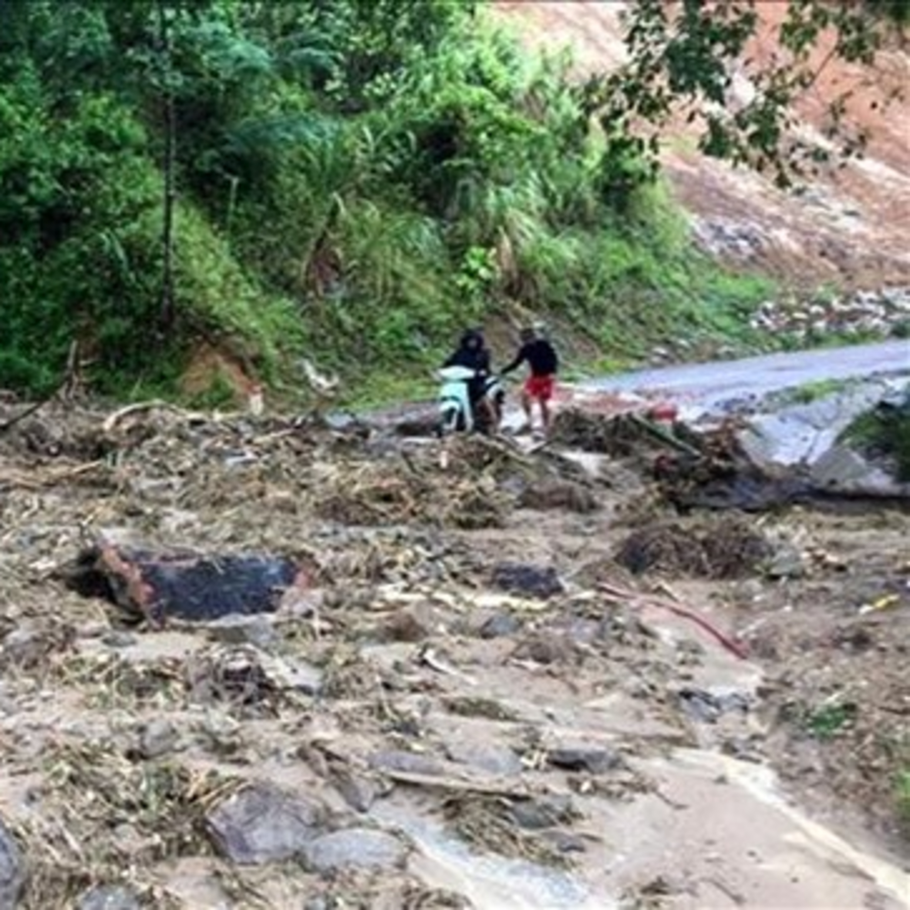 Thời sự 12h (26/8/2022)