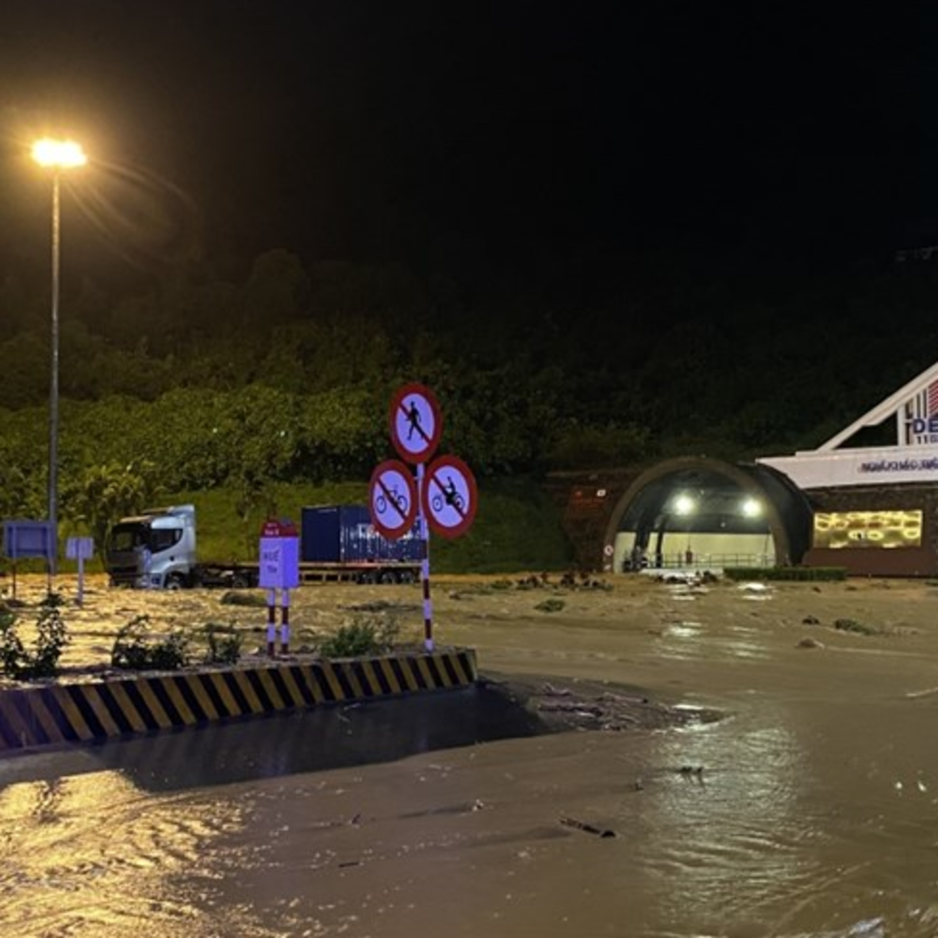 Thời sự 18h (15/10/2022)