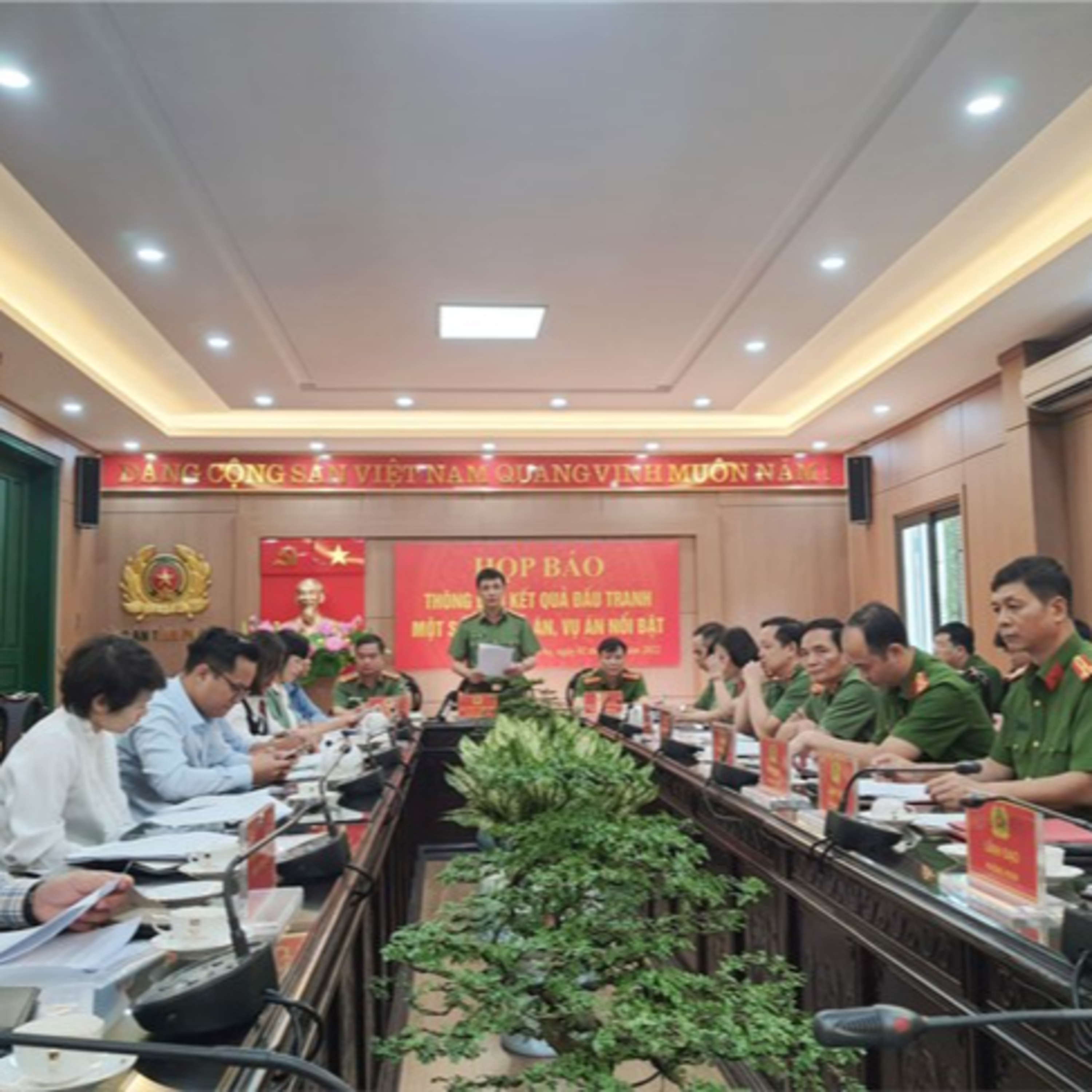 Thời sự 18h (2/11/2022)