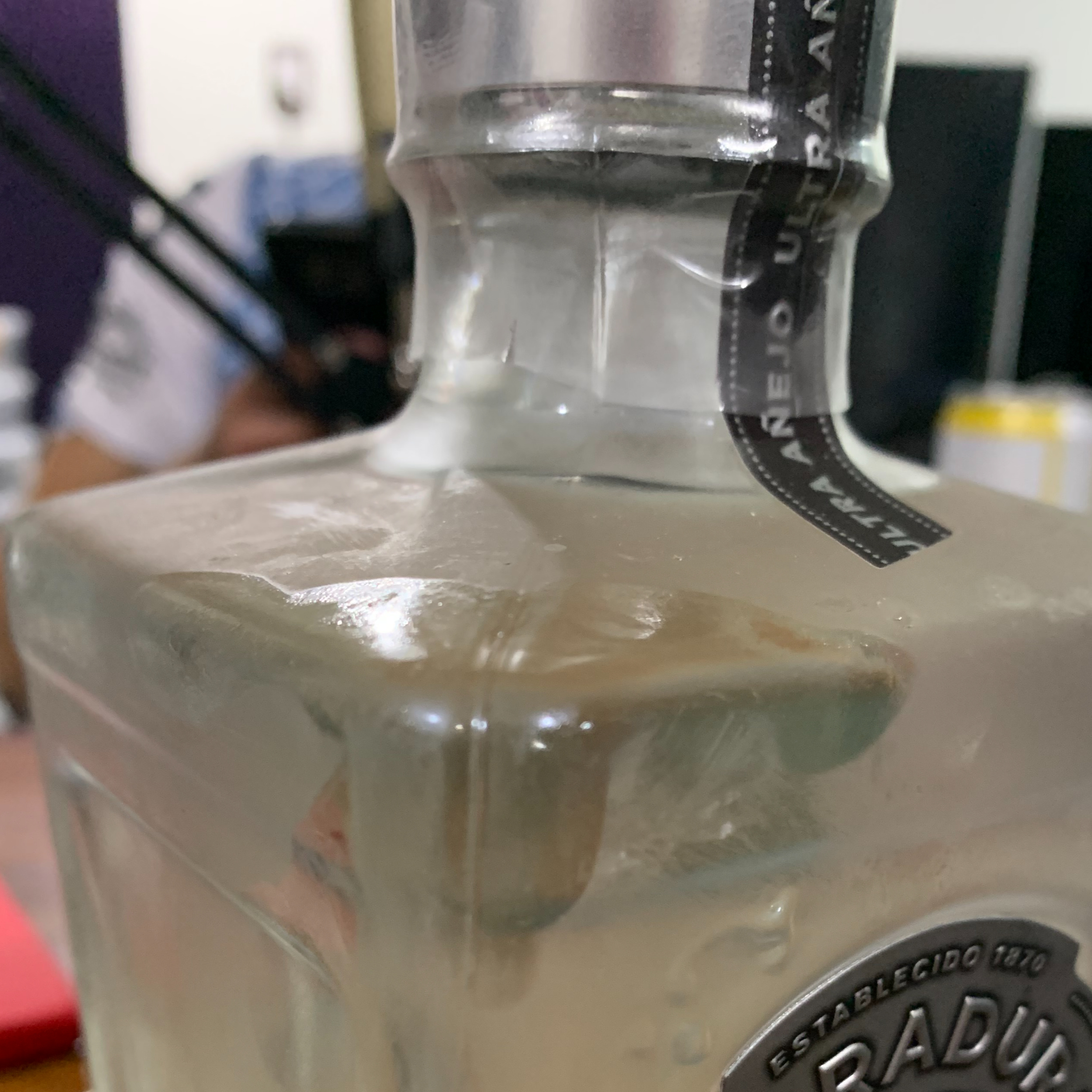 Con Trago en Mano