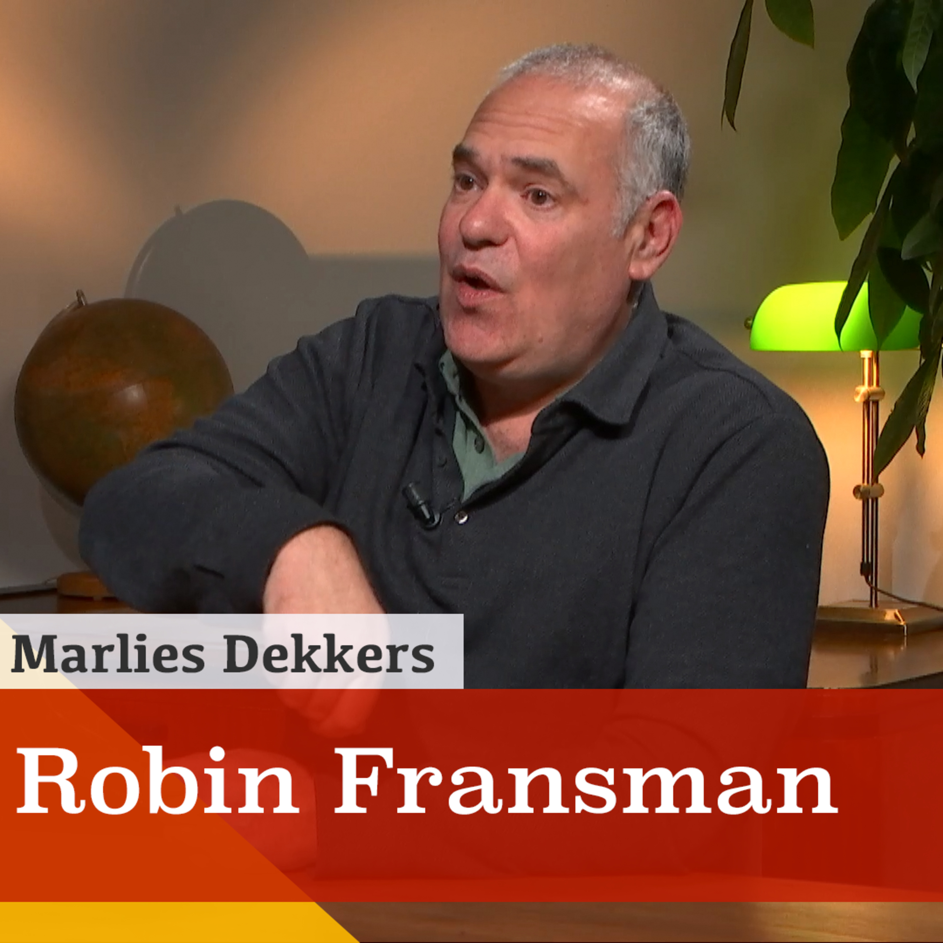 'Komende verkiezingen beïnvloeden streng coronabeleid.' Een gesprek met Robin Fransman episode artwork