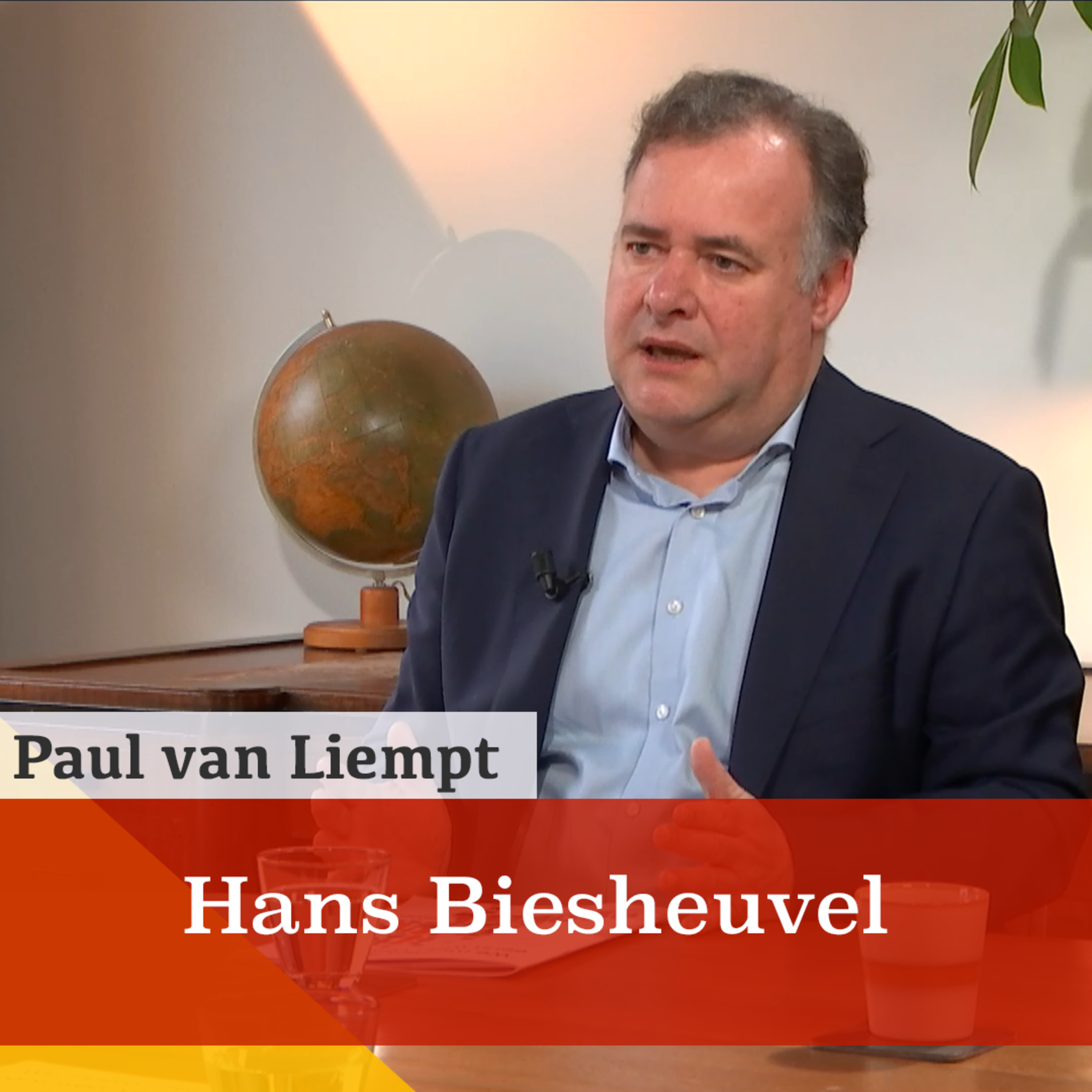 'Niet het OMT, maar ondernemers verdienen het geld.' Een gesprek met Hans Biesheuvel episode artwork