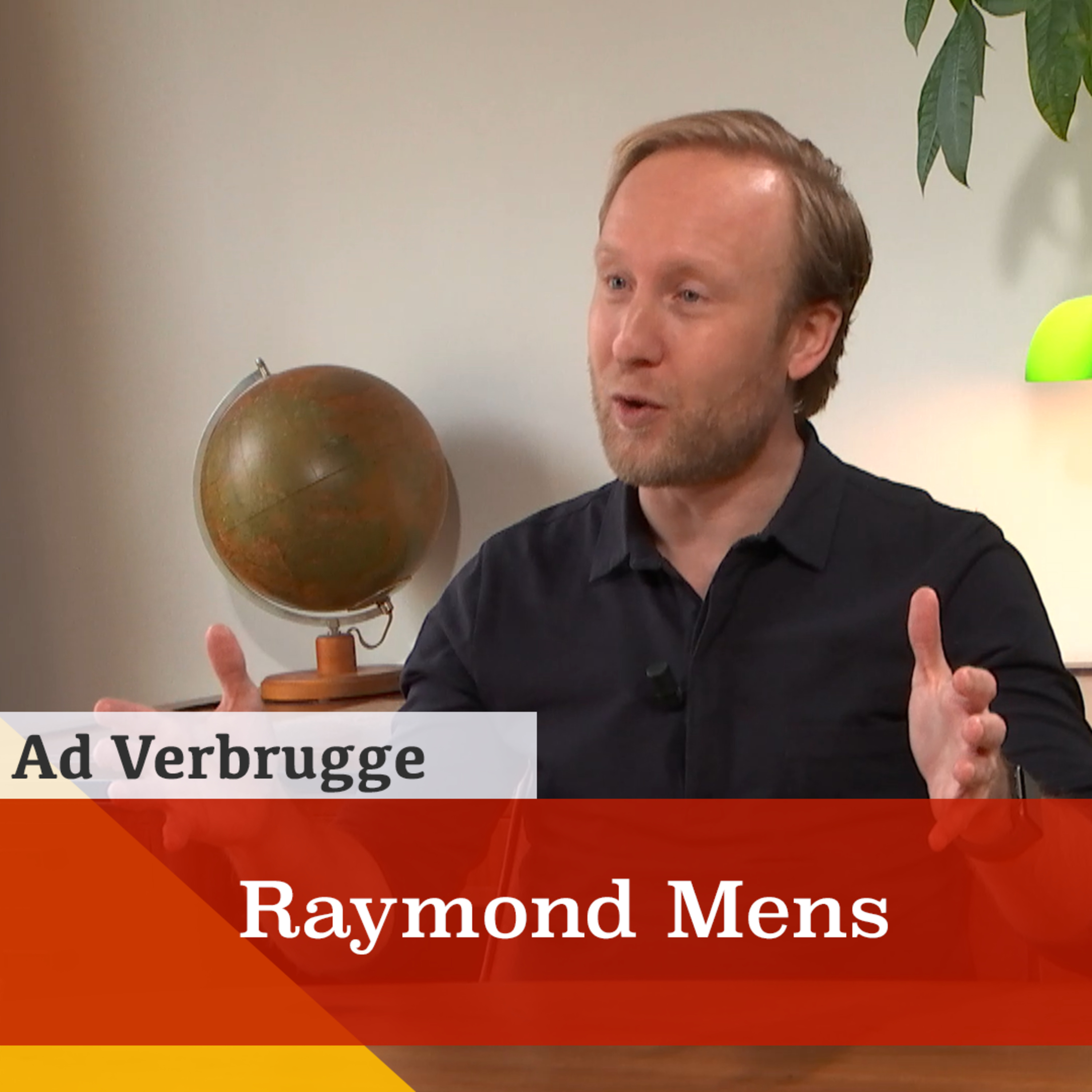 'Trump is nog lang niet van het politieke podium.' Een gesprek met Raymond Mens episode artwork