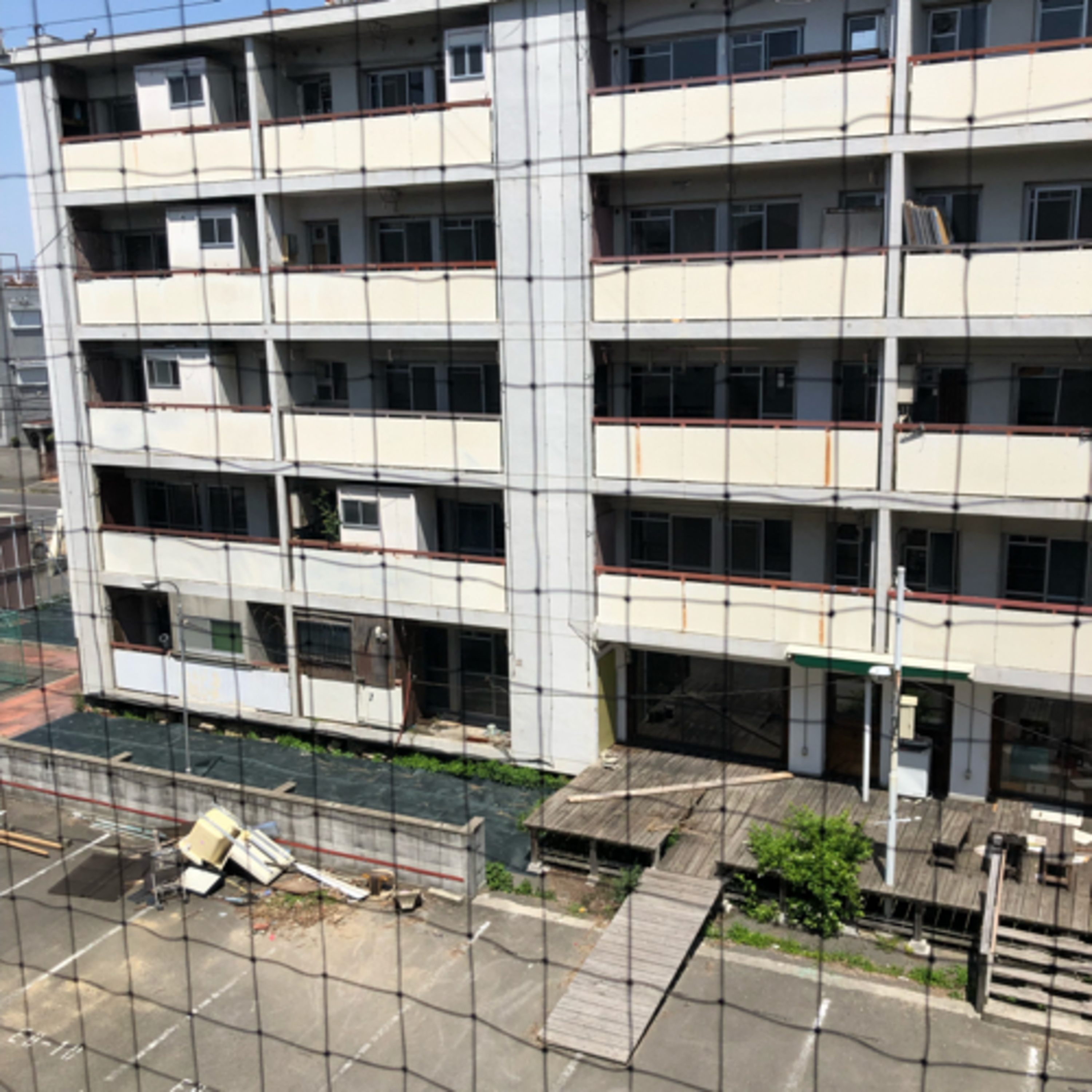 【人生は選択】全てに「イエス」と言ってみたら、廃墟で闇バイトすることになった。 episode artwork