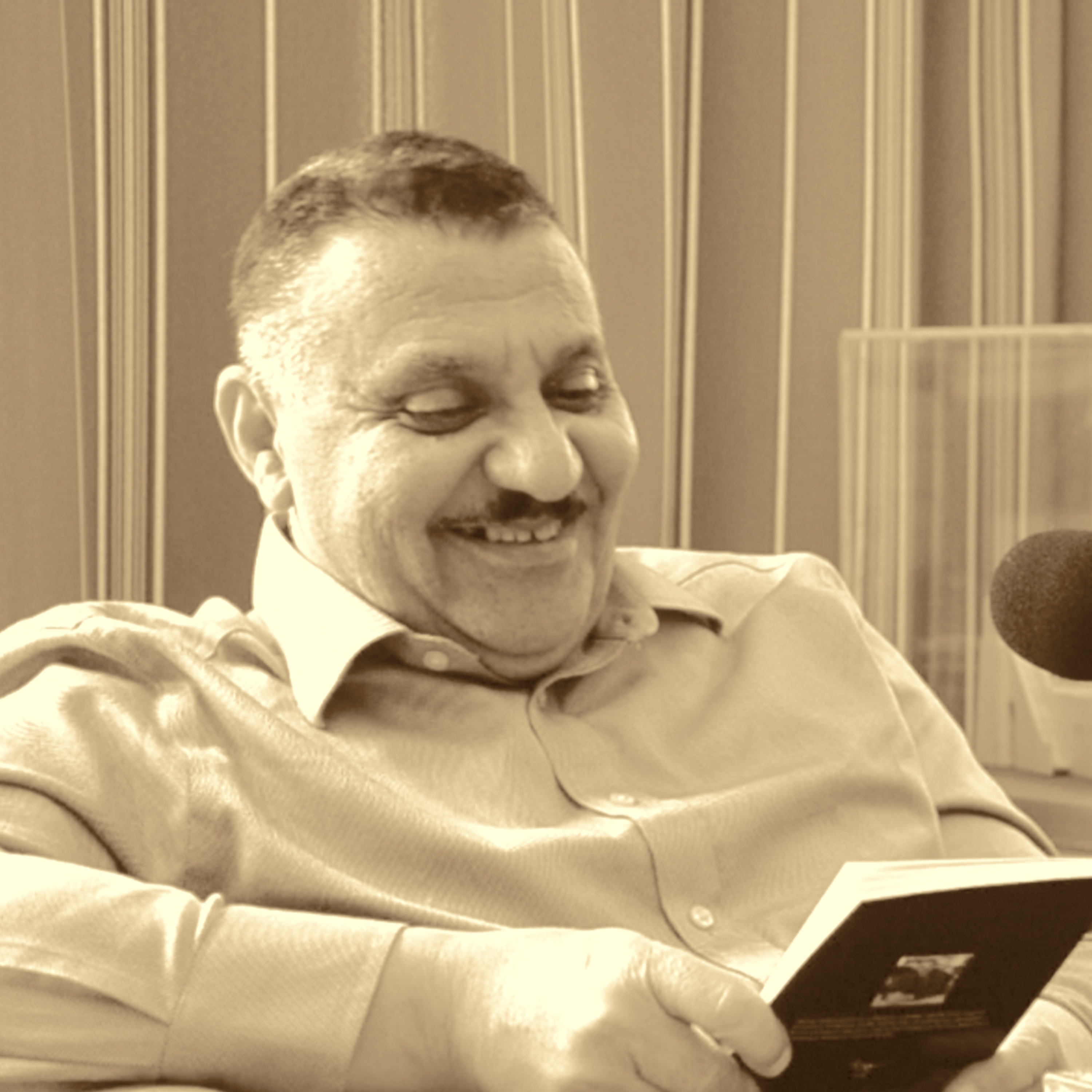 MimarCast 03 | د. نزار الصياد يحكي رحلة دراسته و نقده ل'المدينة الإسلامية' في أكبر جامعات أمريكا