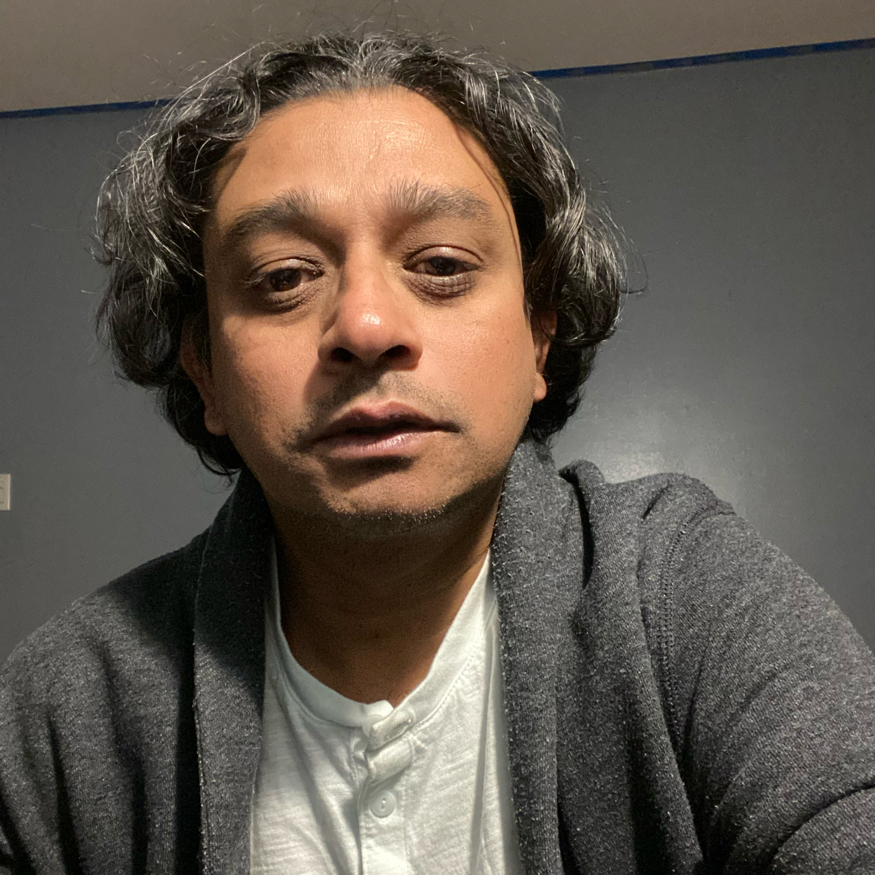 Bilingual Songwriter and Producer