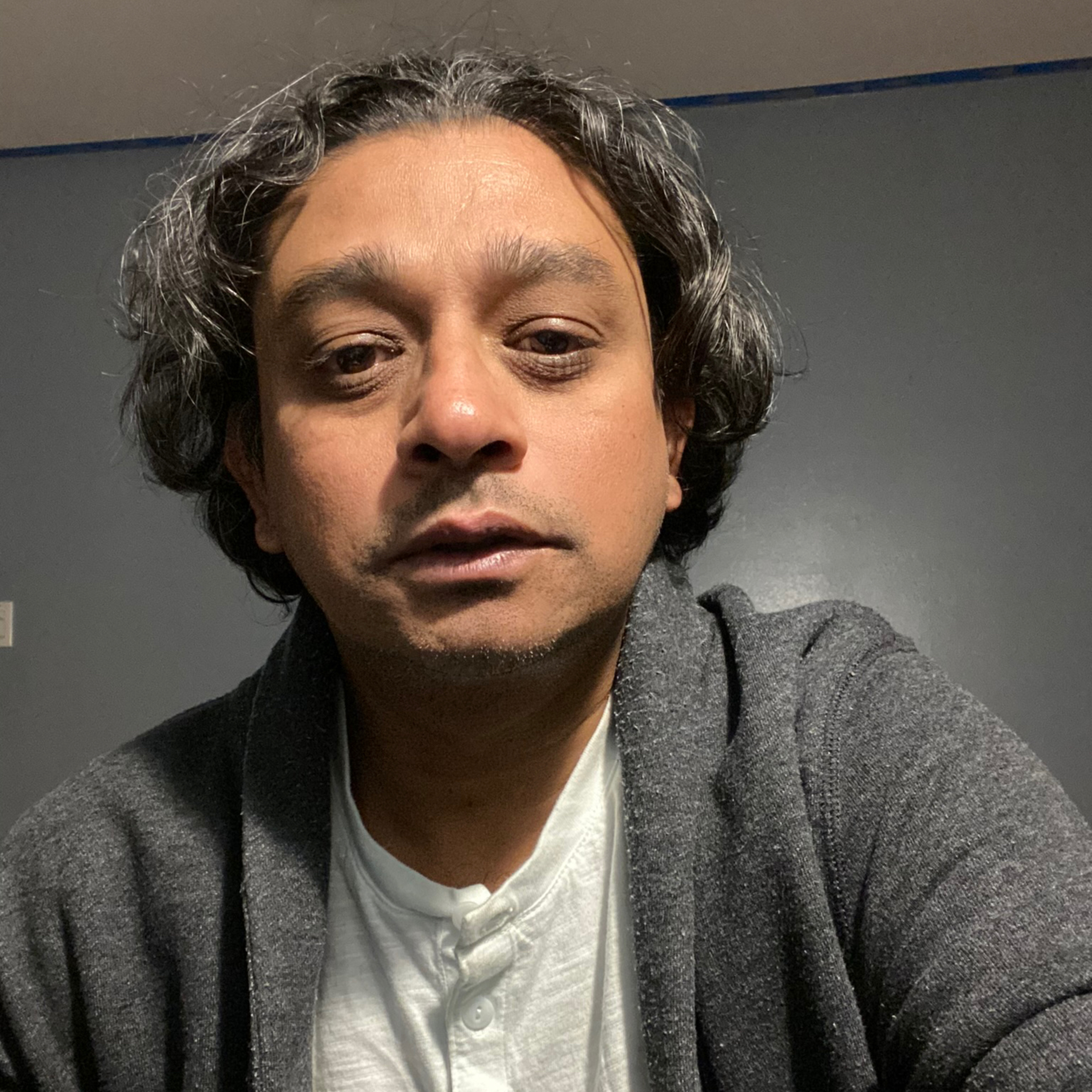 Bilingual Songwriter and Producer