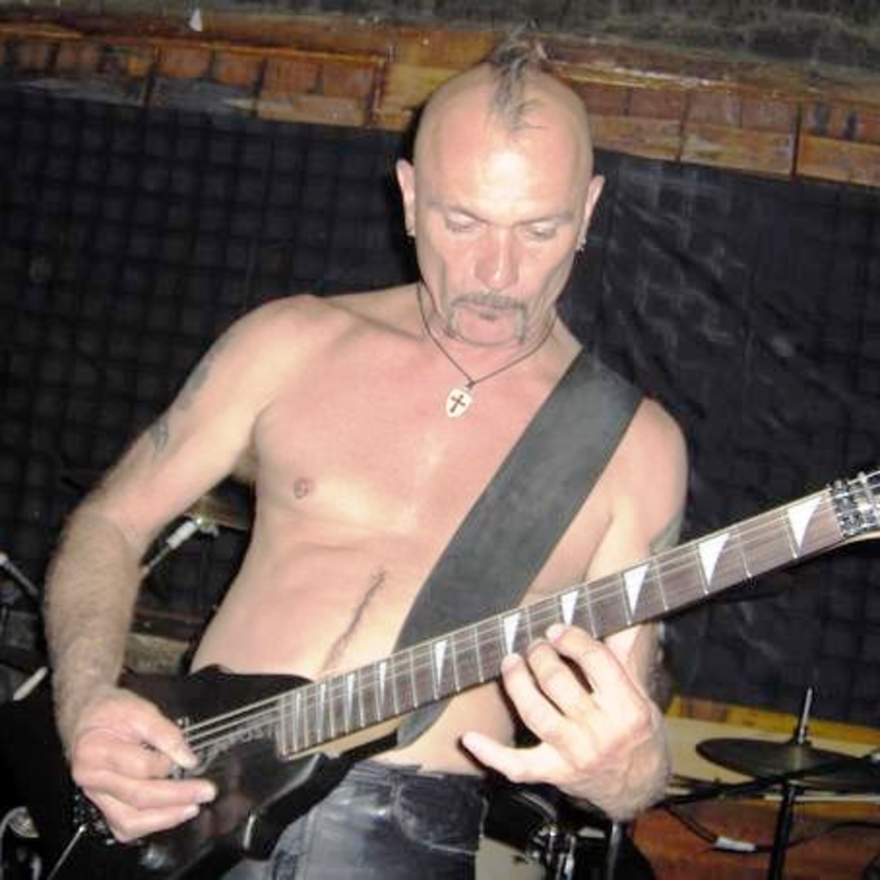 INTERVIEW WITH KENNY POWELL, GUITARIST OF OMEN episode artwork